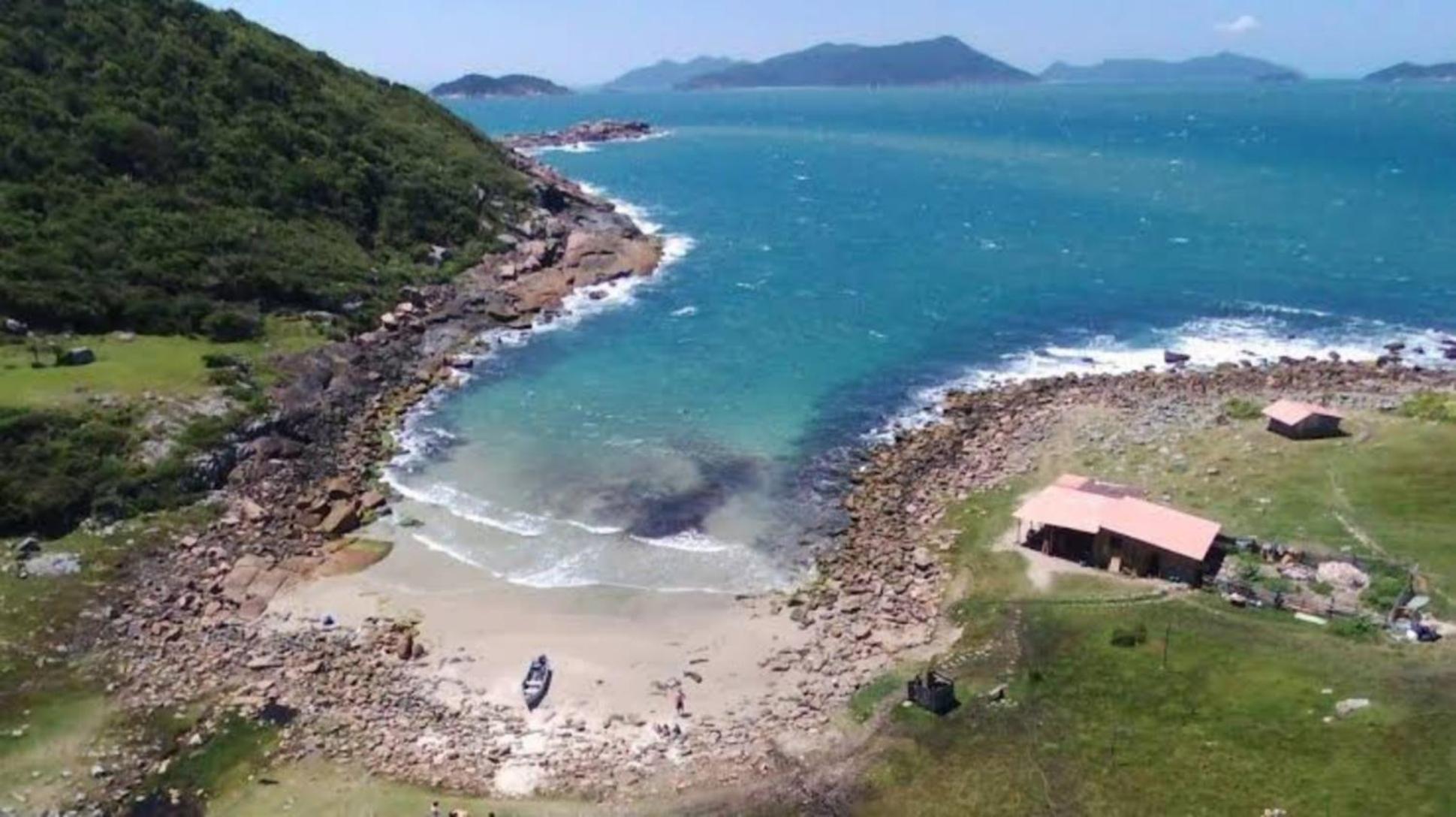 Amplo Apartamento na Pinheira