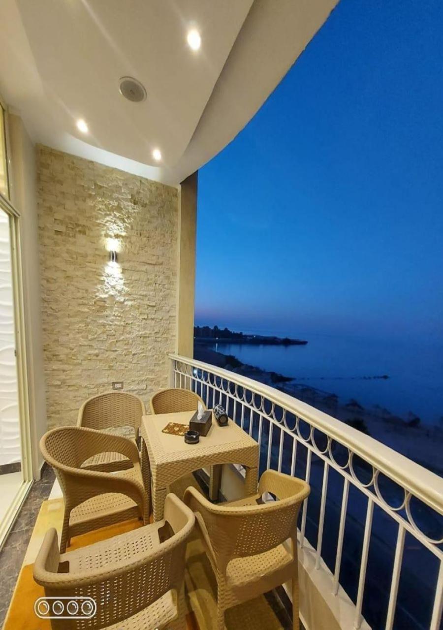 Rony's Ocean View Family Apartment