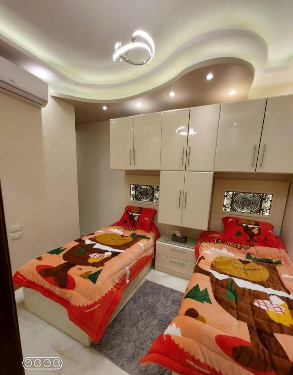 Rony's Ocean View Family Apartment