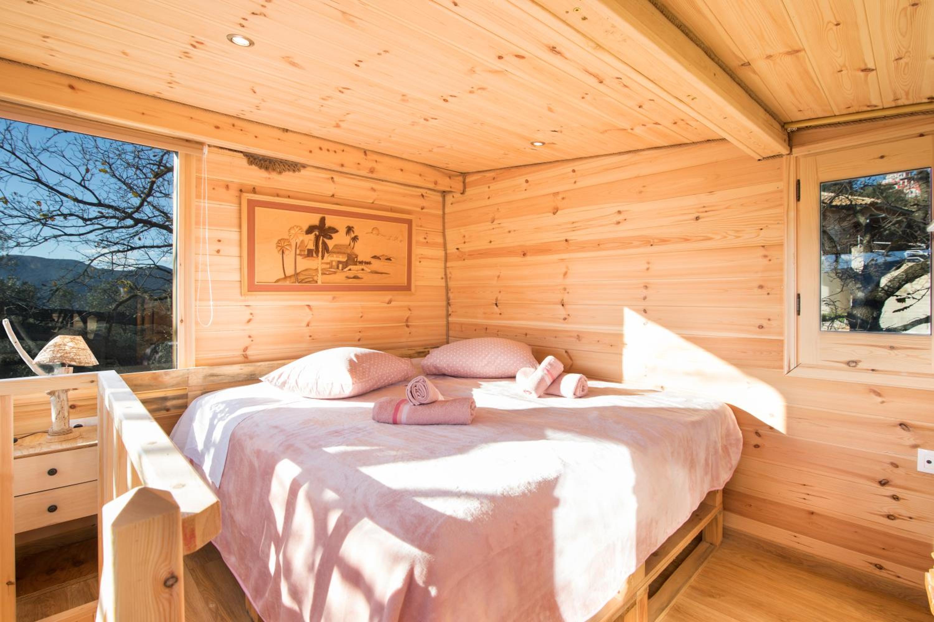 Photo 52