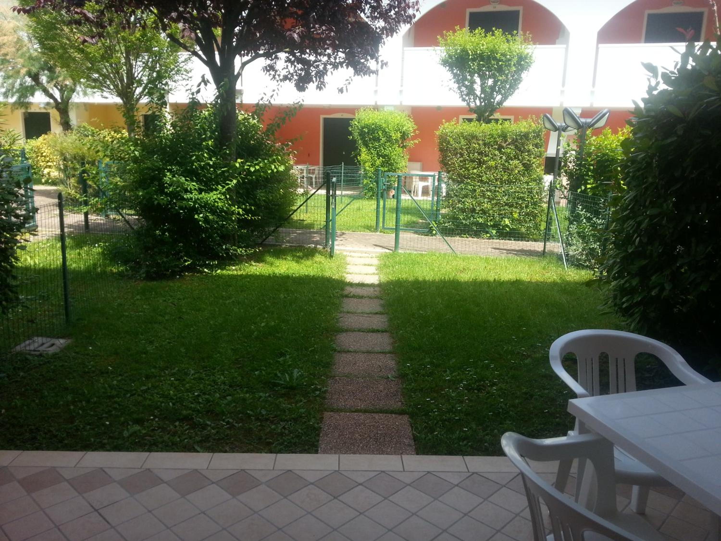 Photo 37