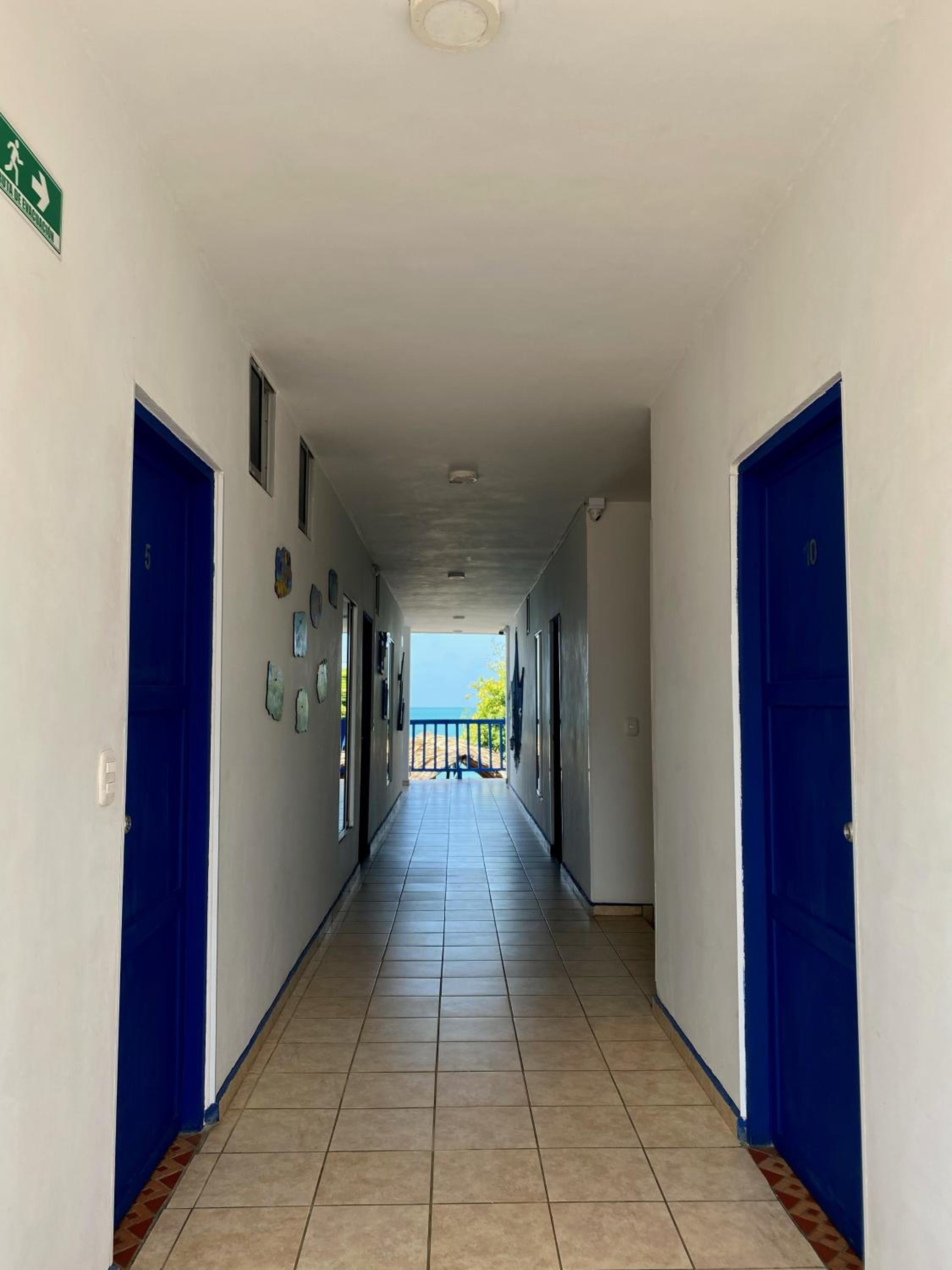 Hostel Beach House
