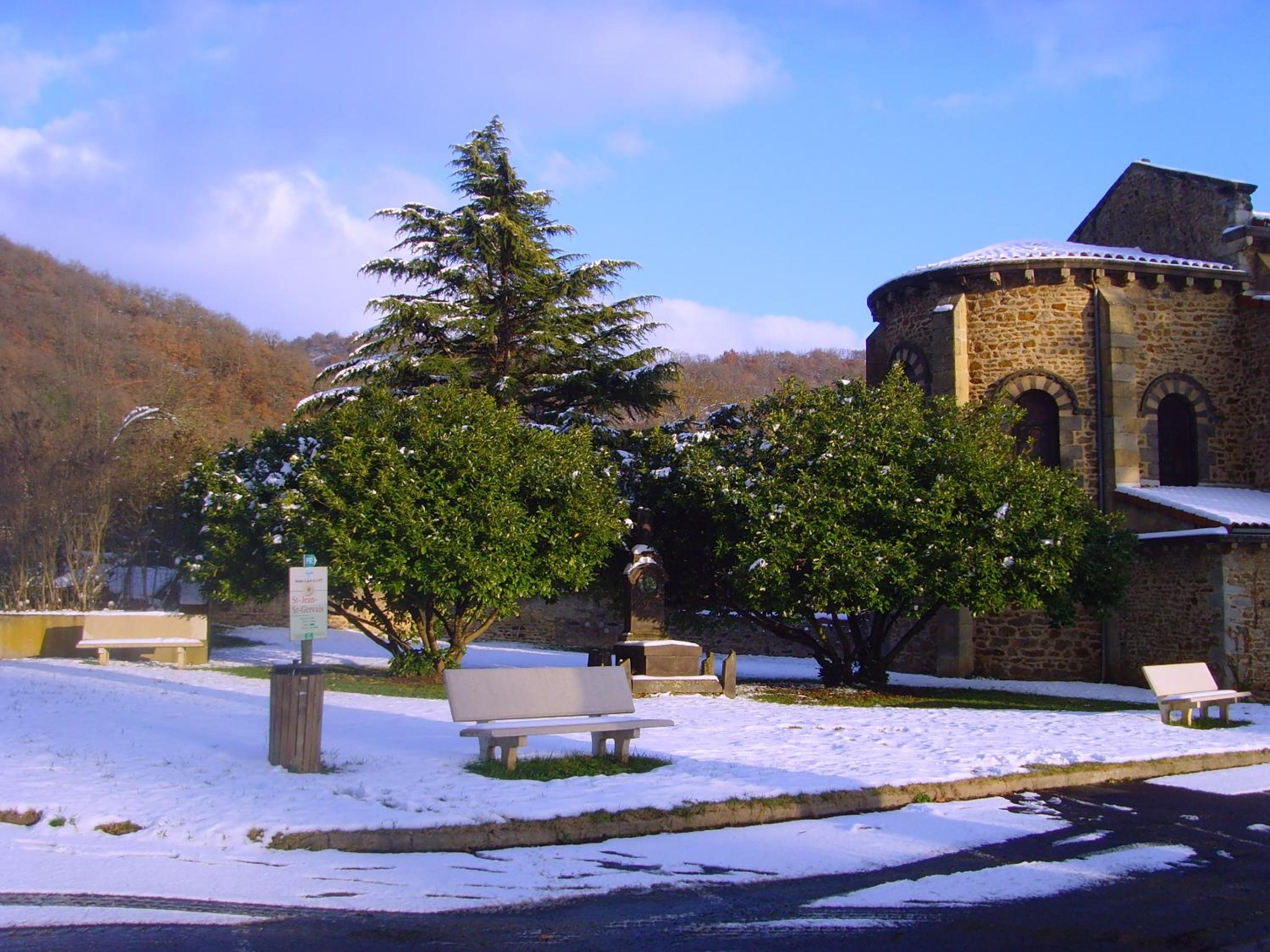 Photo 6