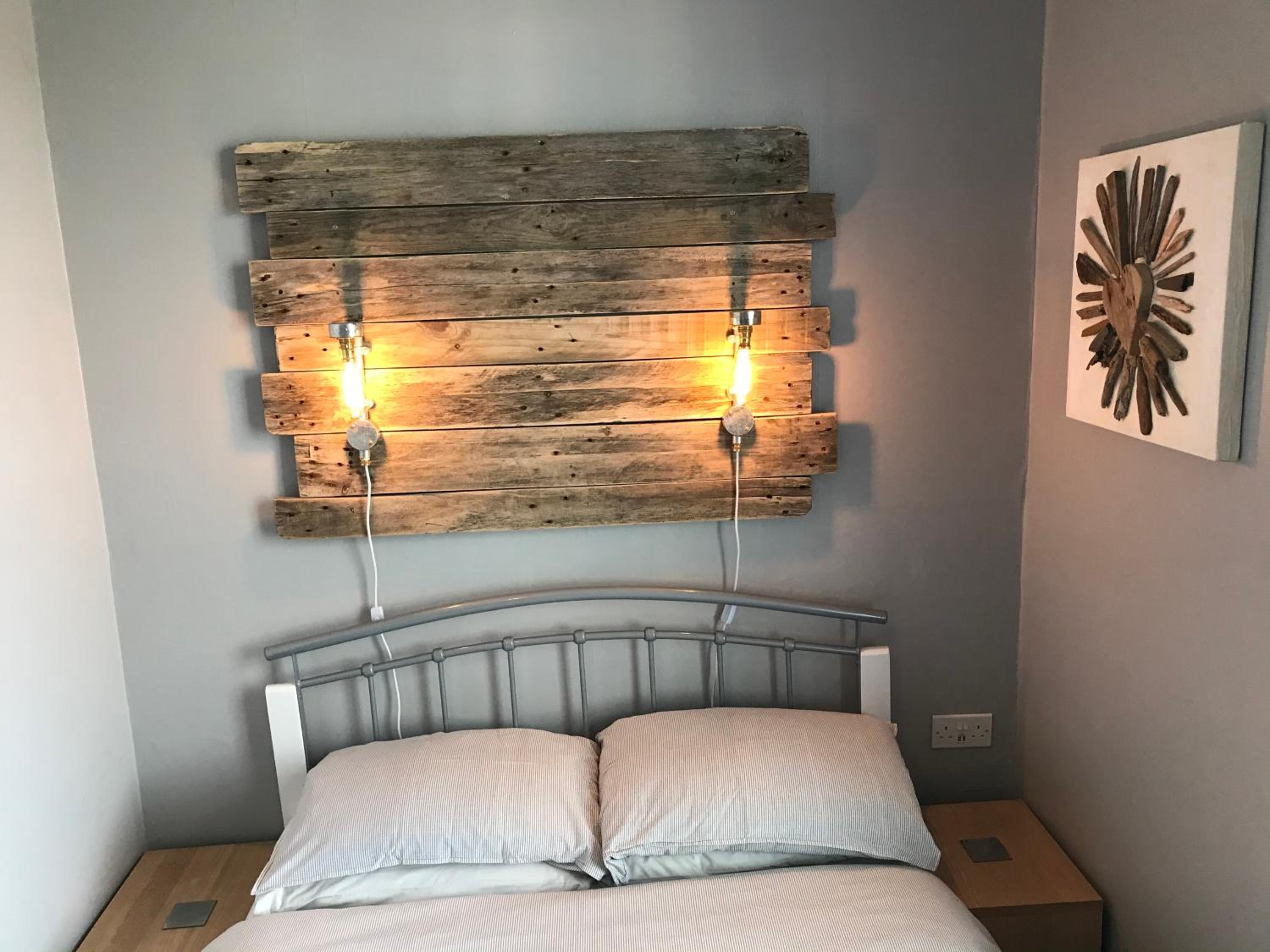 Kelston Guest House
