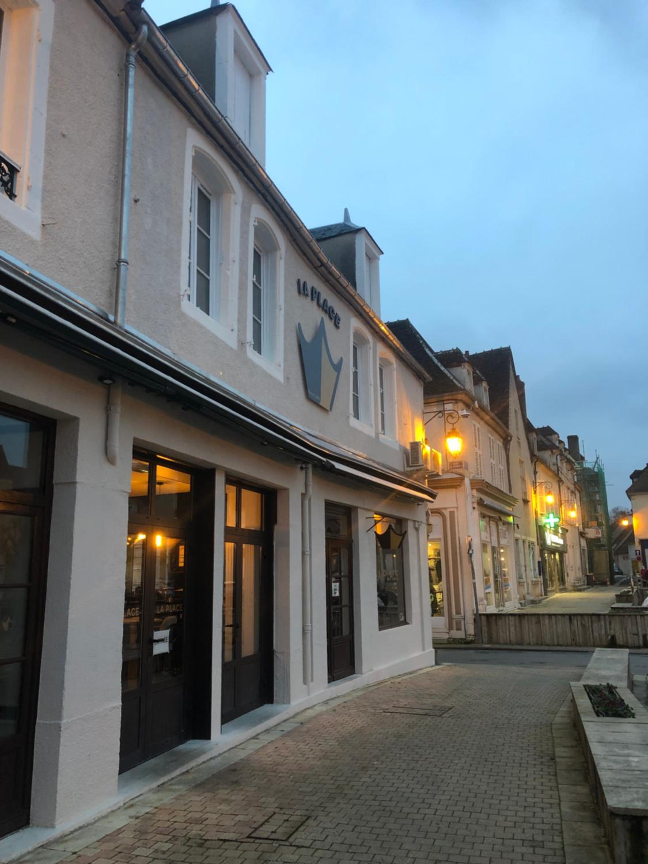 restaurant