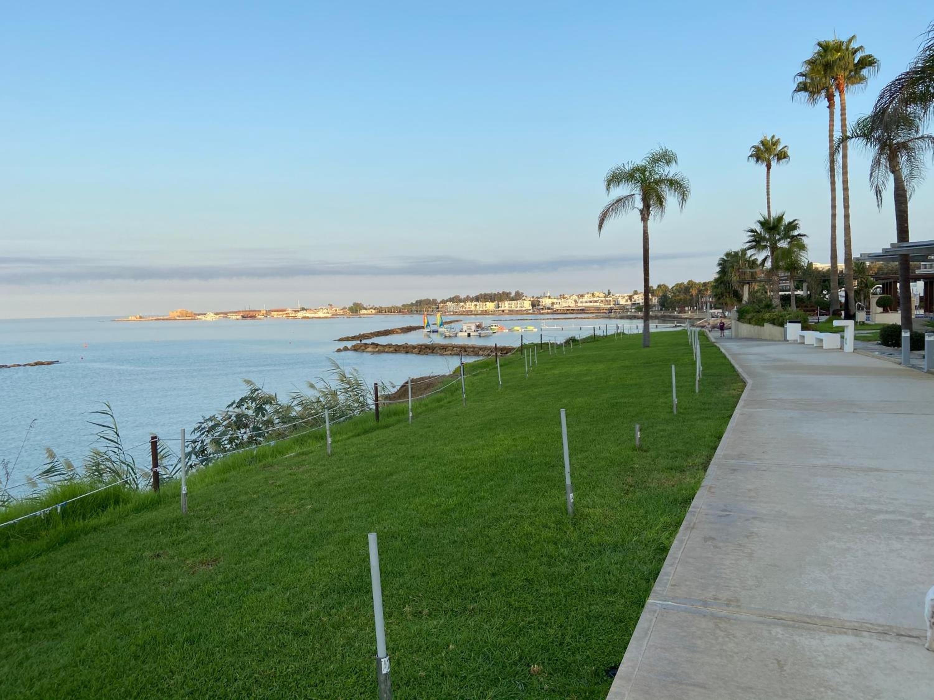 Savveli by the sea