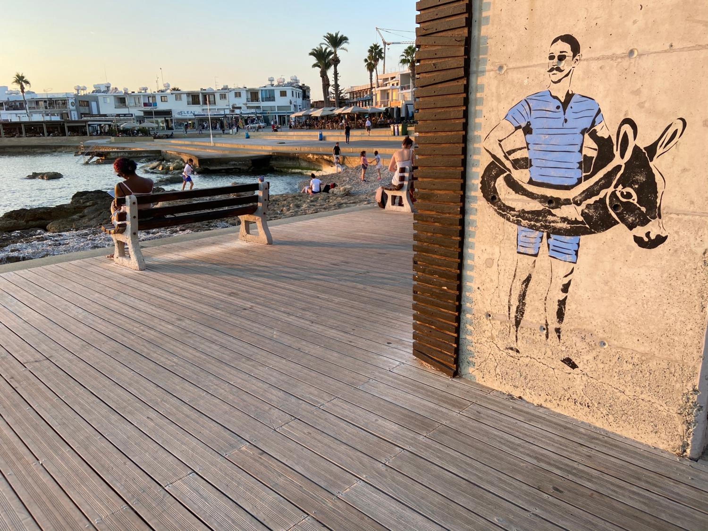 Savveli by the sea