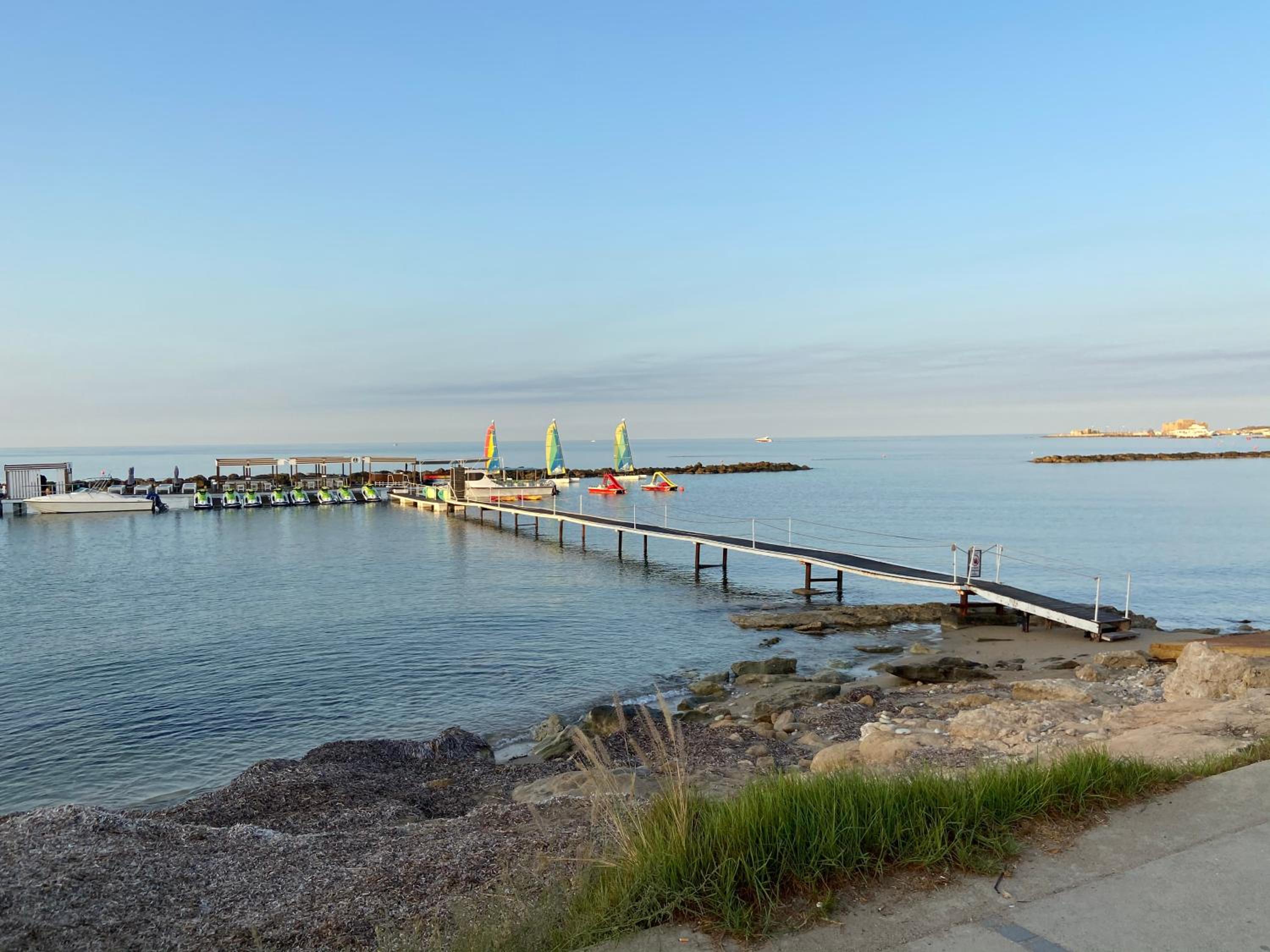 Savveli by the sea