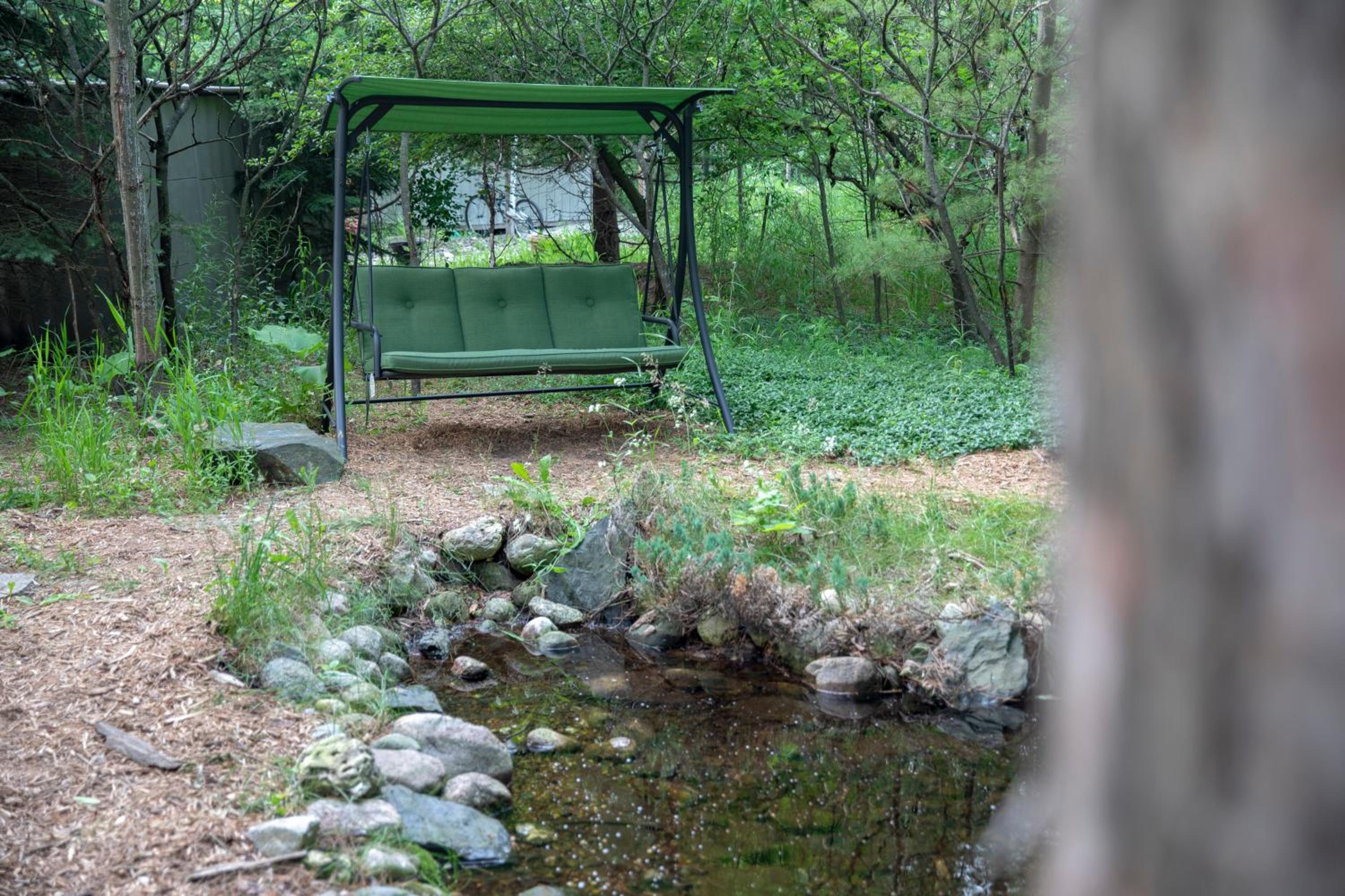 Coachlite Inn