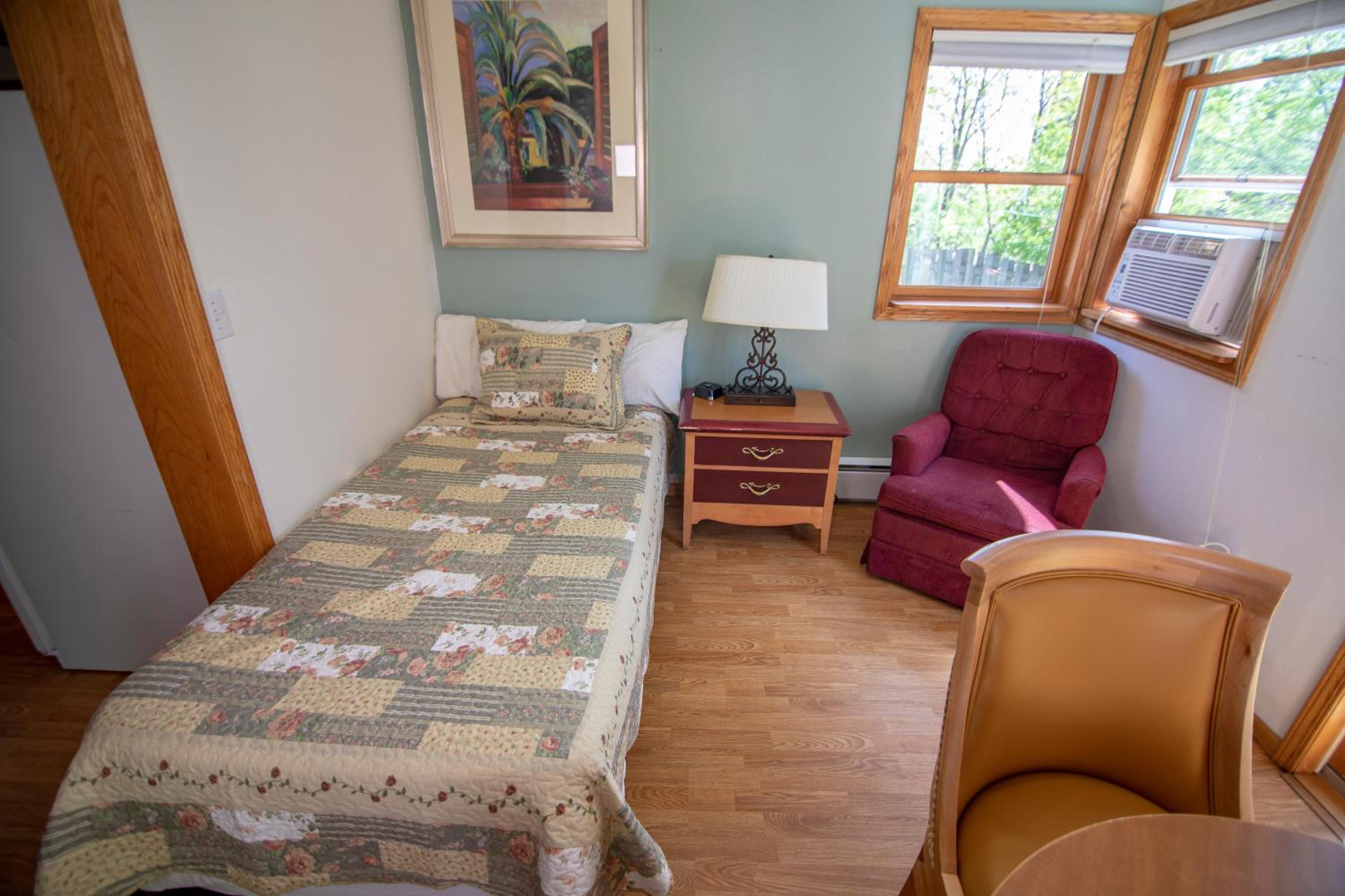 Coachlite Inn