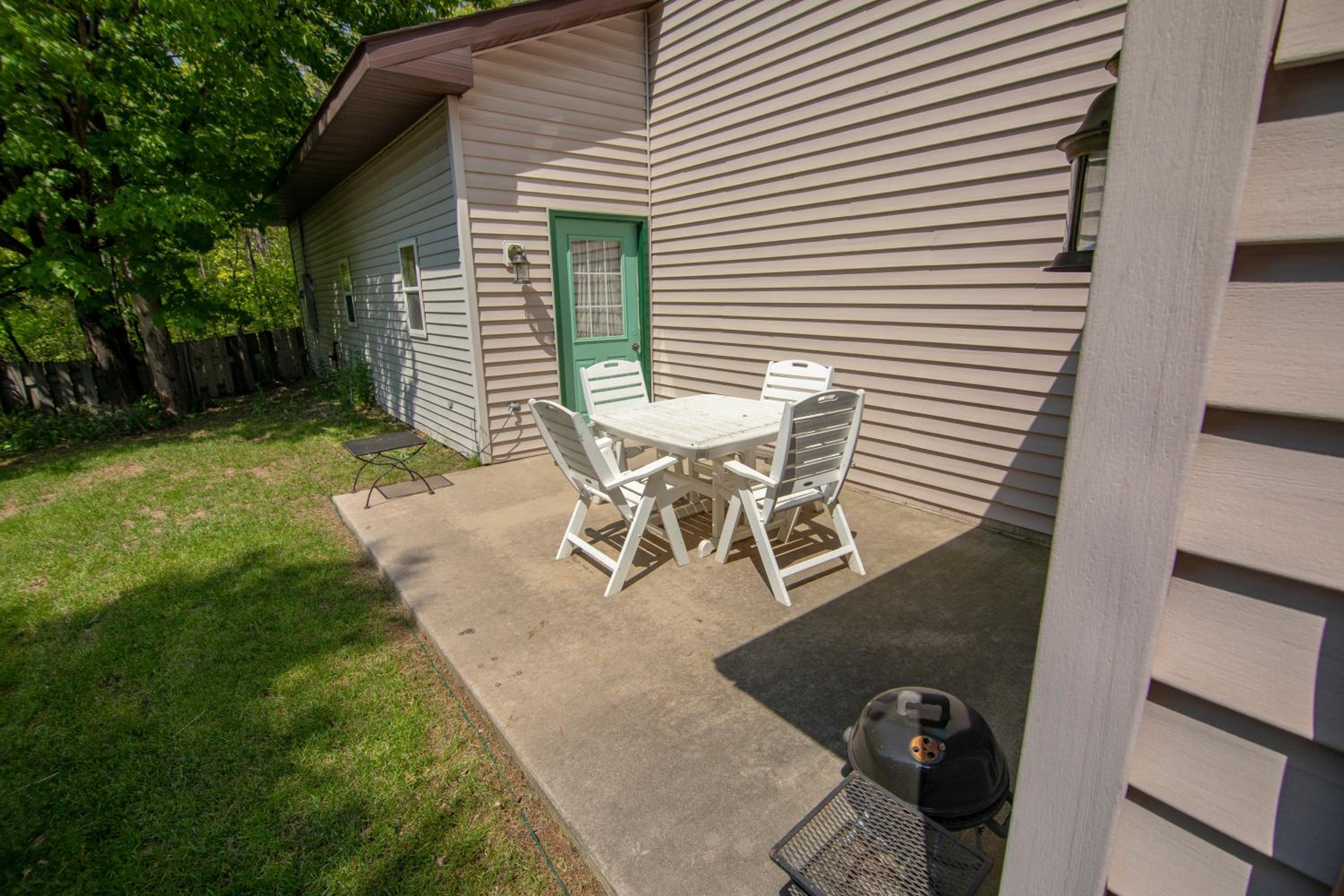 Coachlite Inn