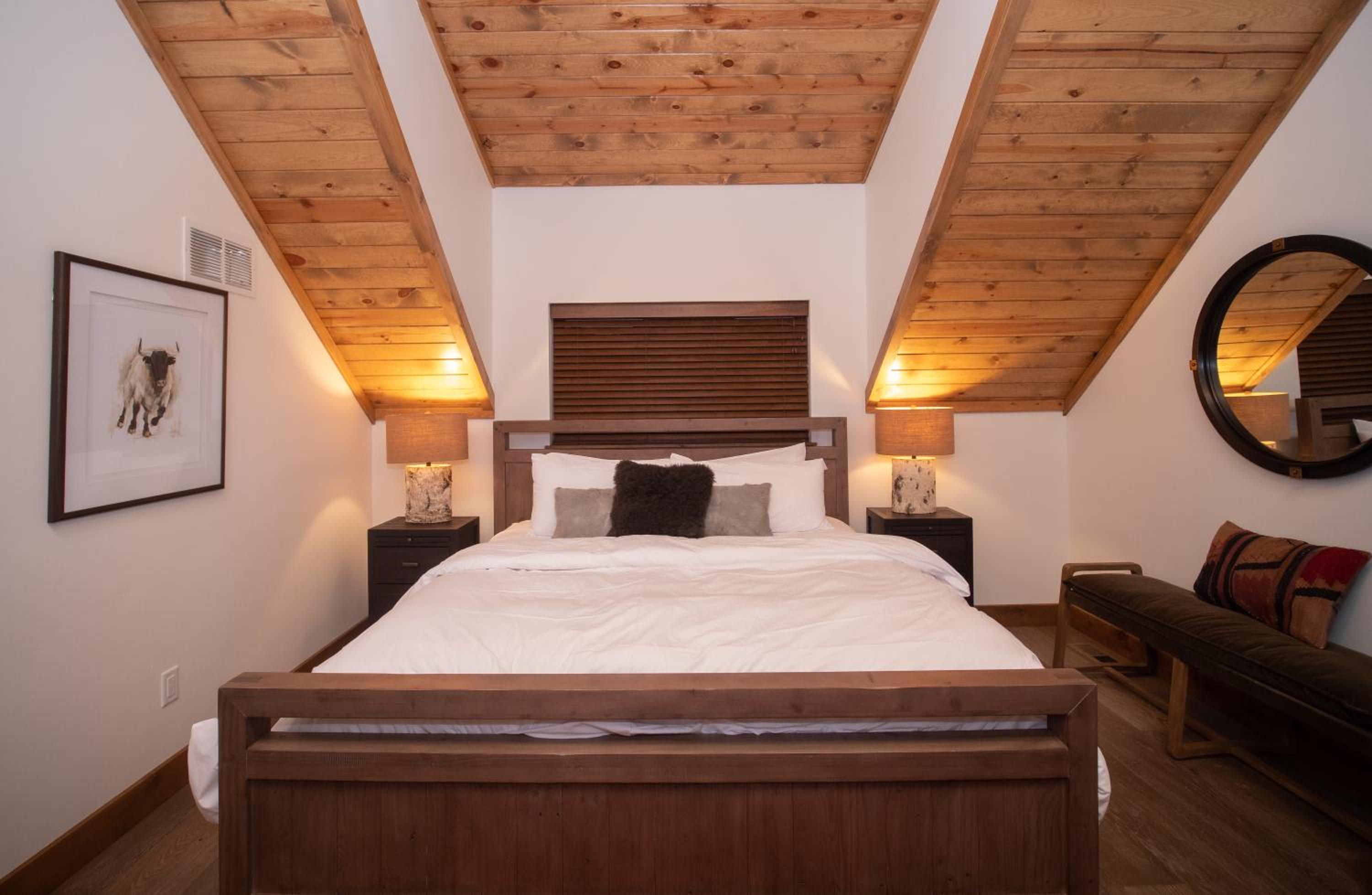 Rocky Mountain Escape - Steps to Lake Estes, Jacuzzi, Close to Downtown Estes - Property Image 15