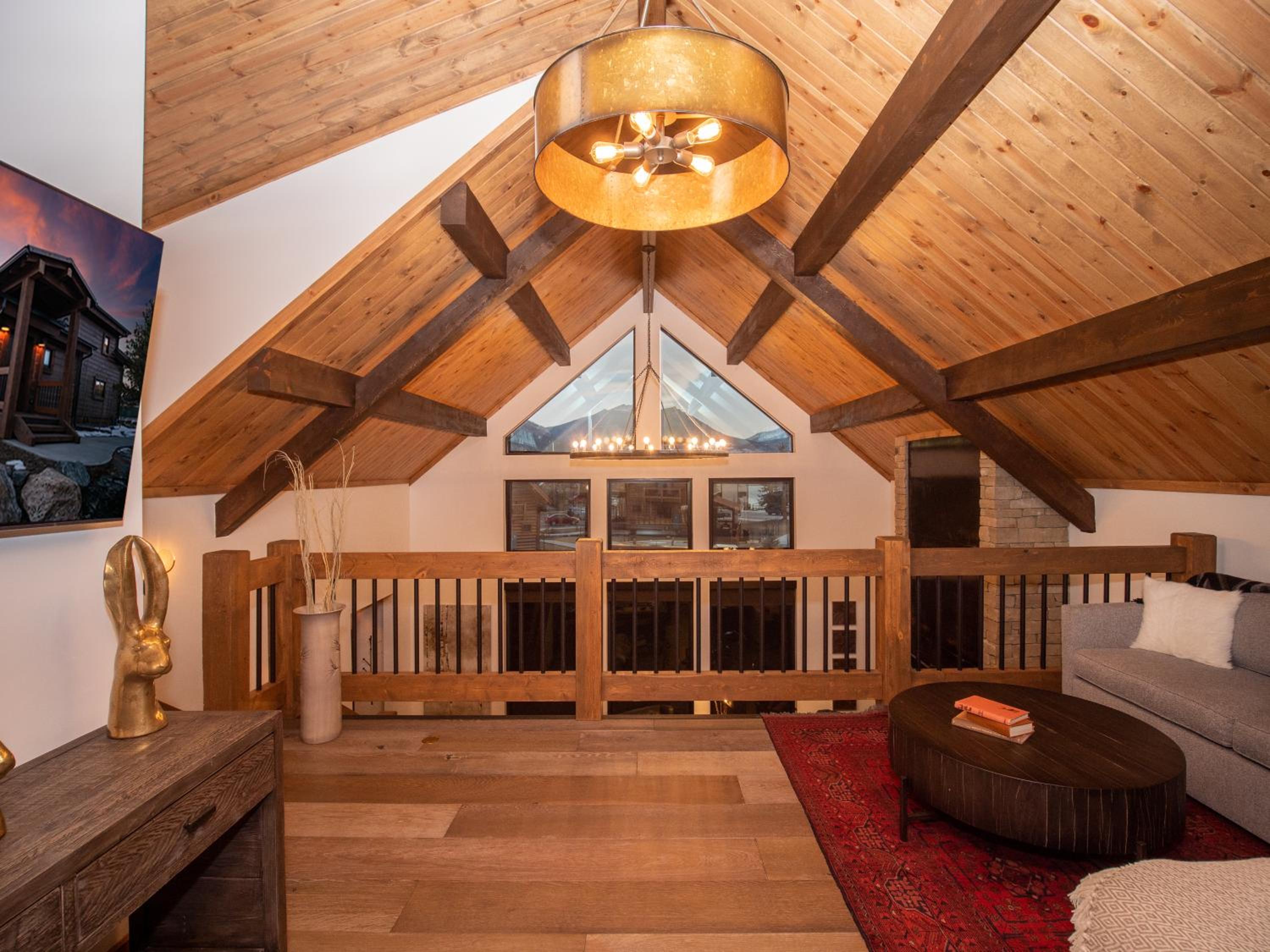 Rocky Mountain Escape - Steps to Lake Estes, Jacuzzi, Close to Downtown Estes - Property Image 21