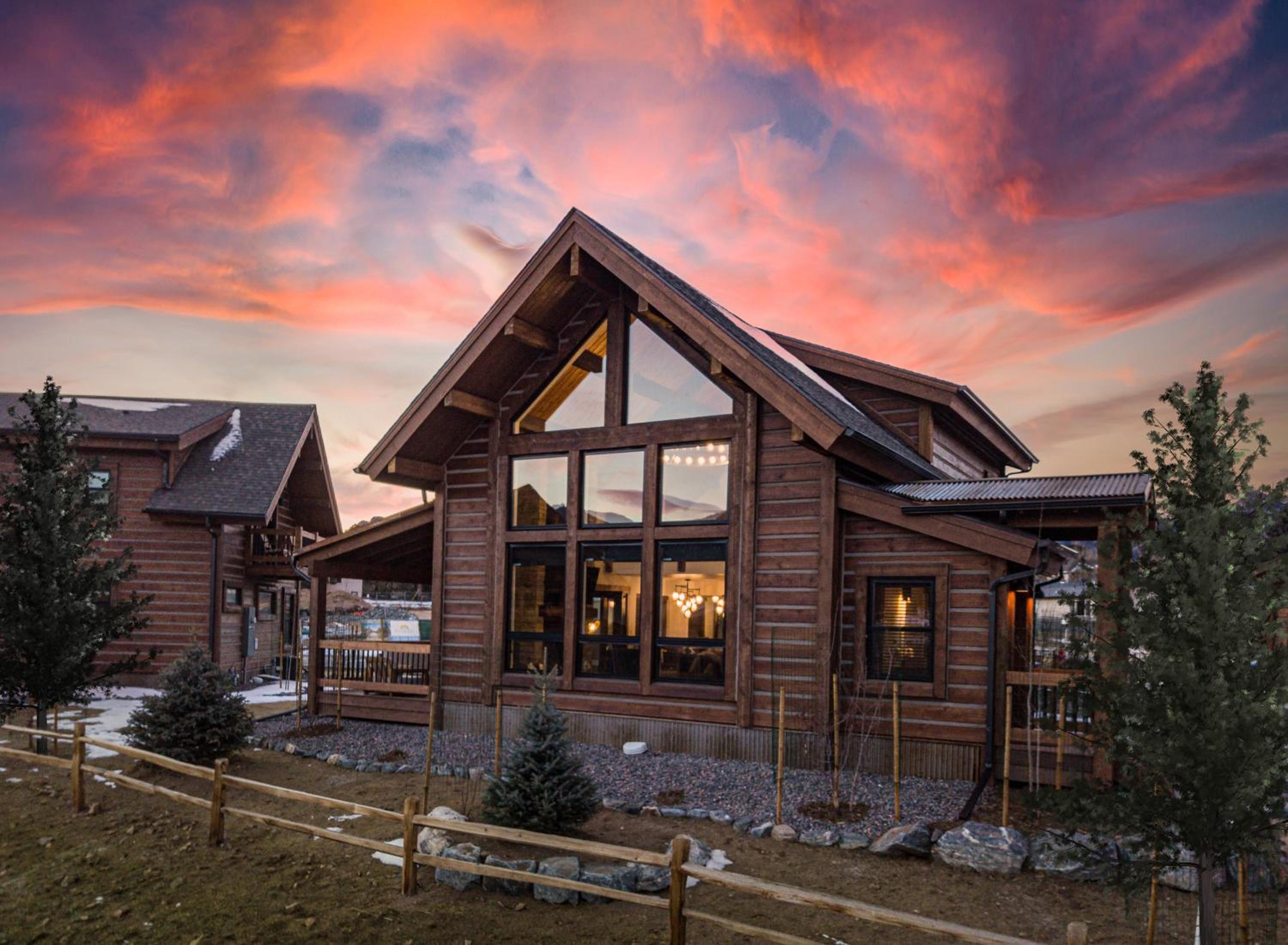 Rocky Mountain Escape - Steps to Lake Estes, Jacuzzi, Close to Downtown Estes - Property Image 22
