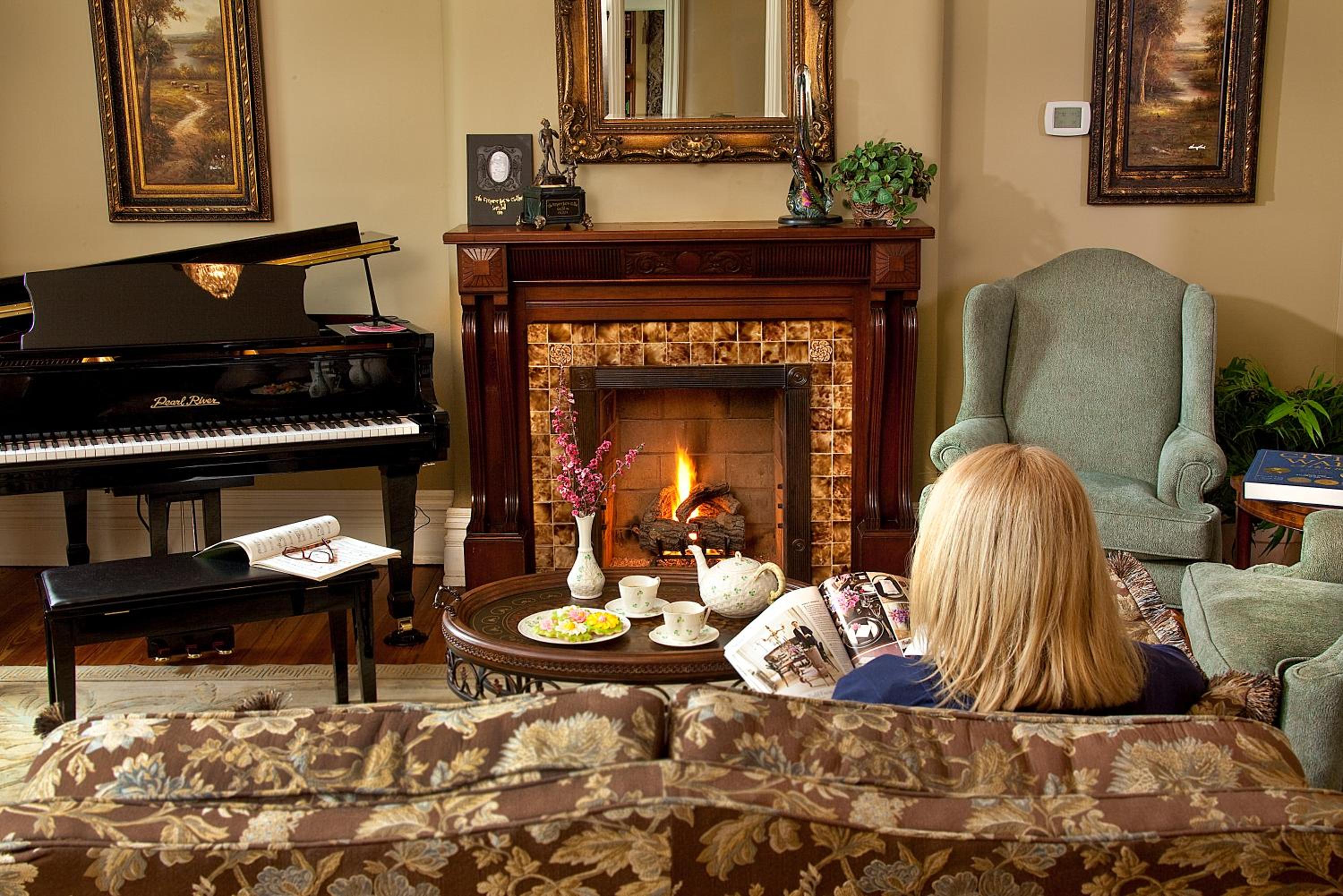 Riverside Inn Bed and Breakfast, Wedding Venue & Events