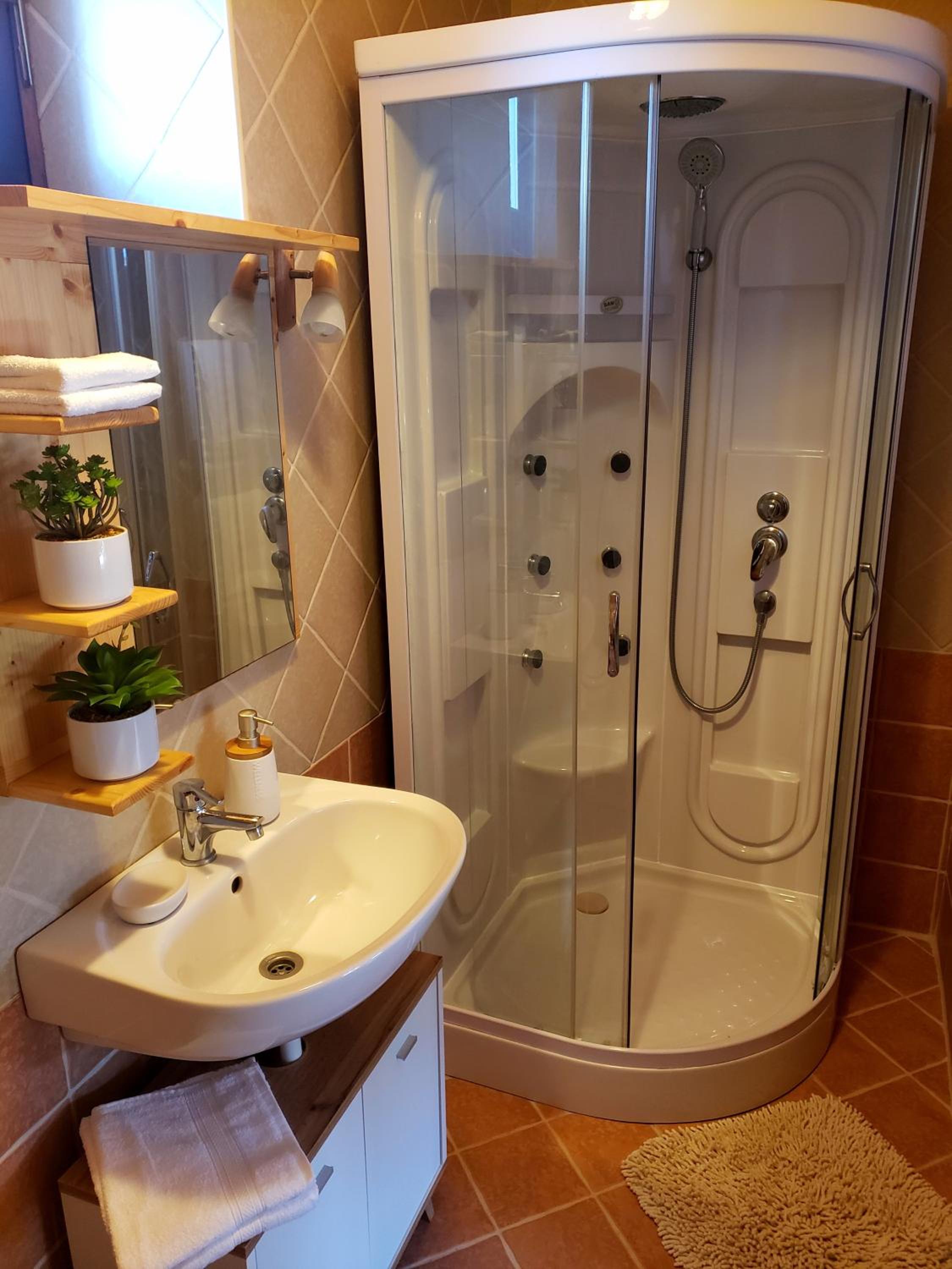 Dura Guesthouse, Garden Wellness Retreat near the Tisza River view 3