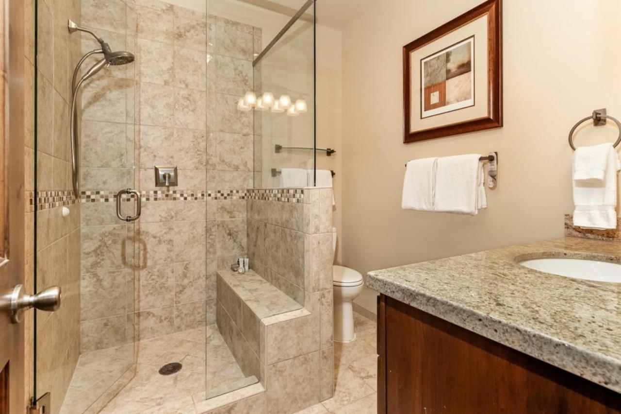 Durant Condominiums Unit C6, Ski-In Condo, 2 Blocks from the Silver Queen Gondola