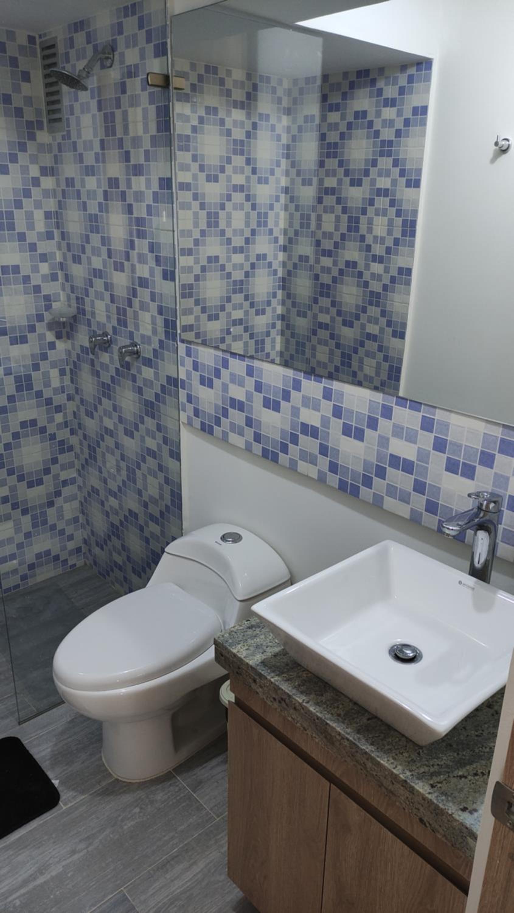 APARTAMENTO VACACIONAL EN RICAURTE - PUERTO AZUL