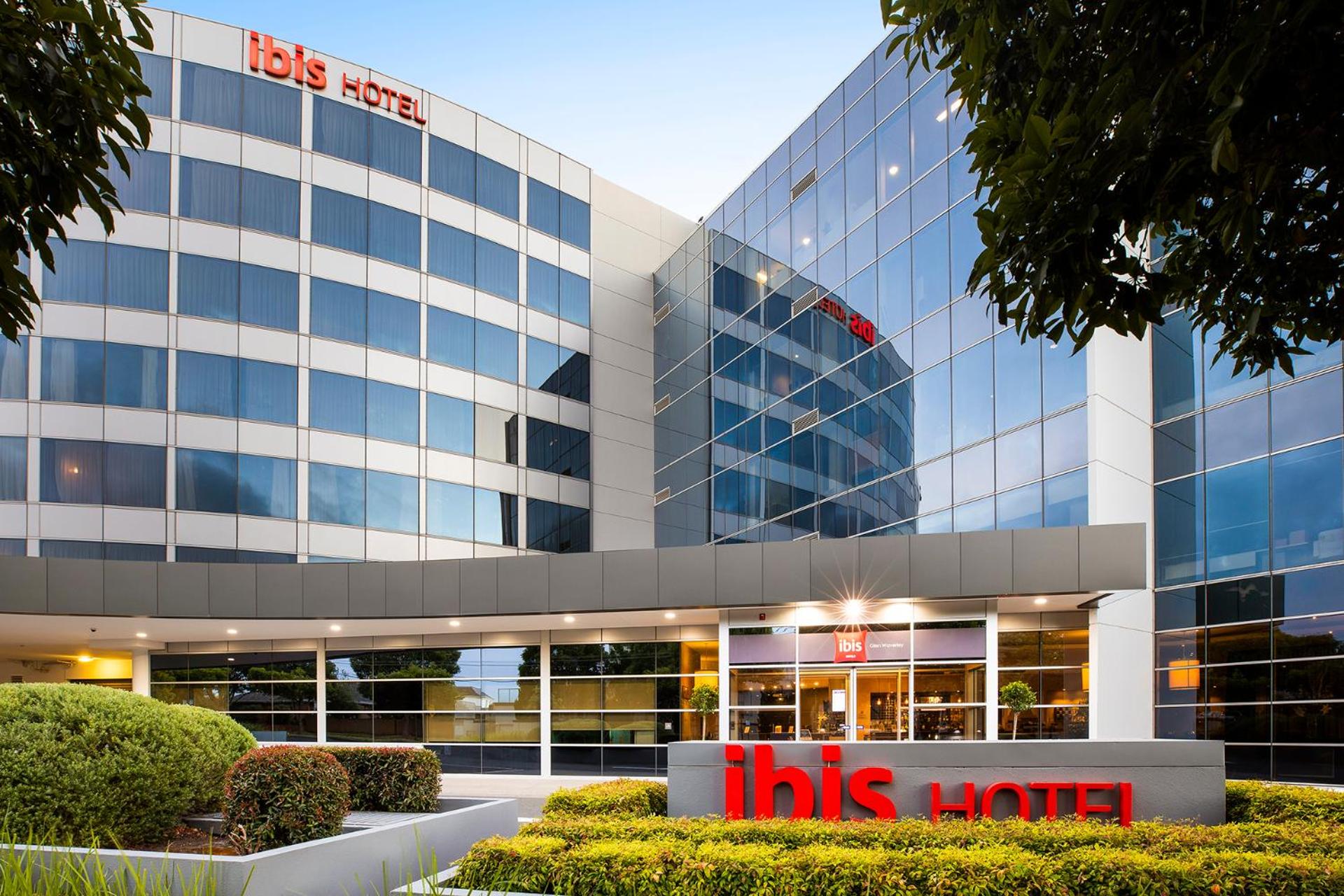 Hotel ibis Melbourne - Glen Waverley - Image 1