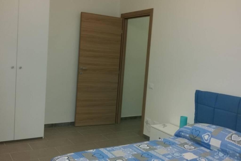 Appartamento in villa con giardino, vicino al mare photo 3