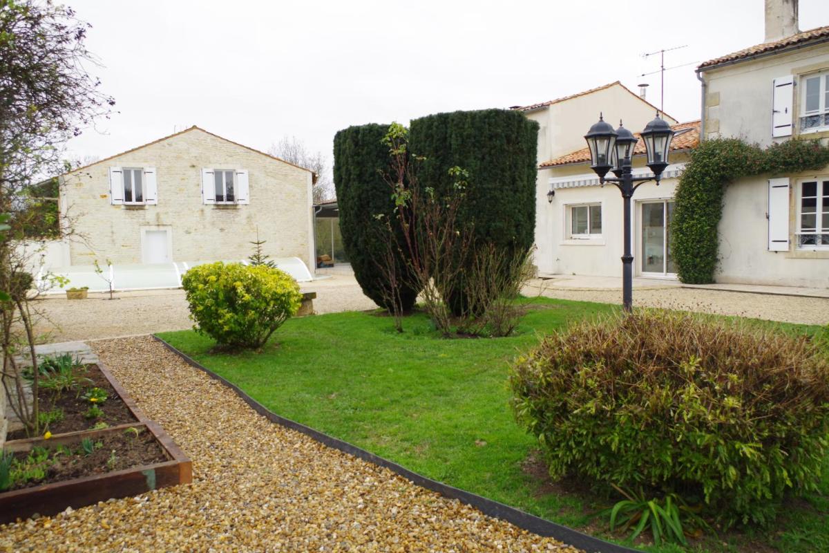 Les Lavandieres - Property Image 34