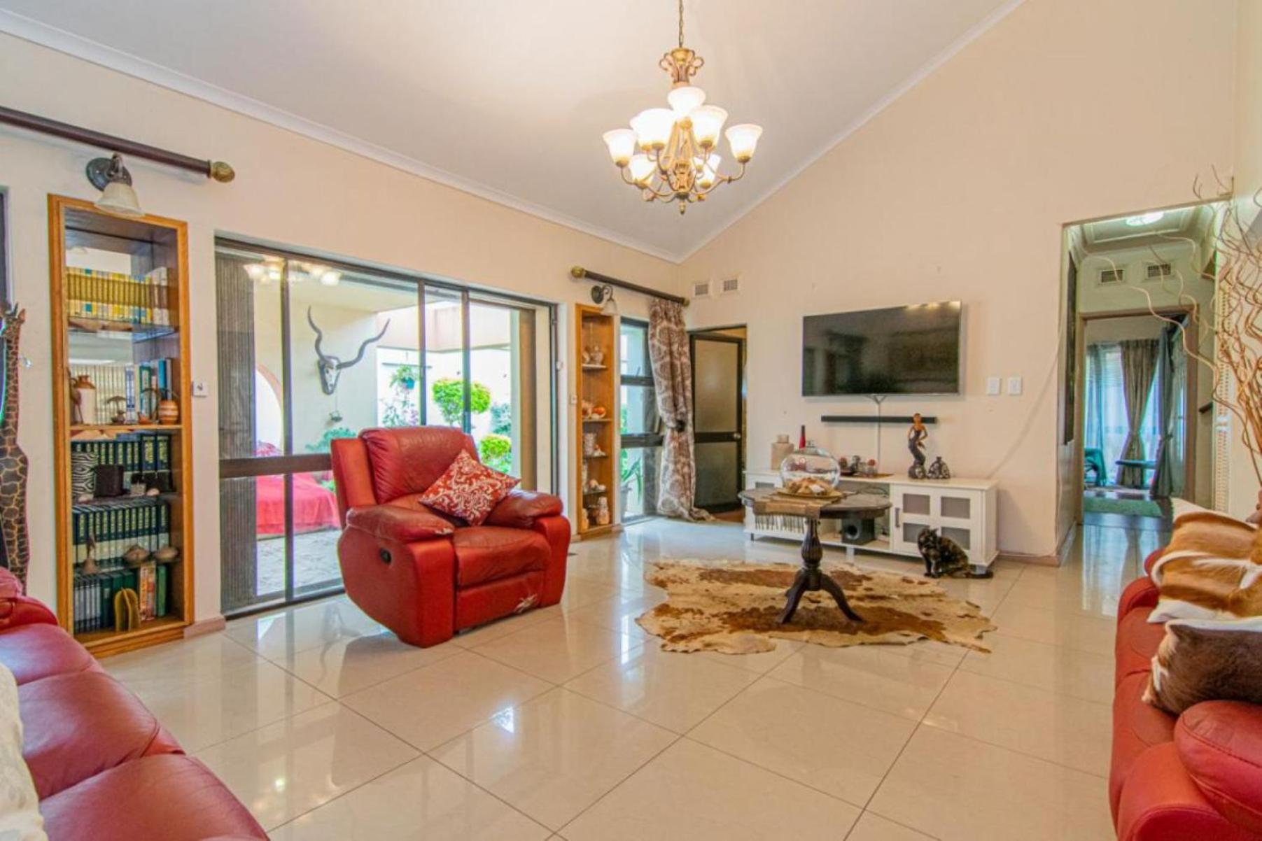 La-Peng Guest House