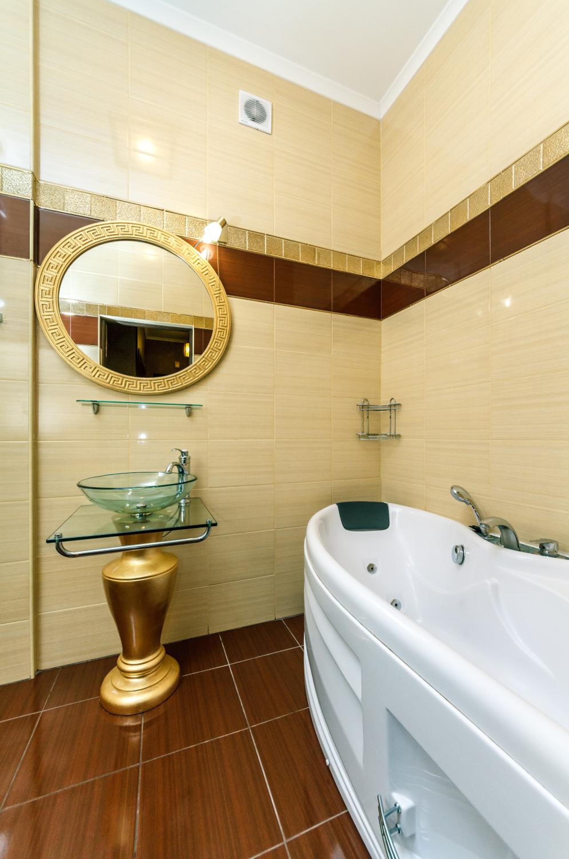 Alma Apartments