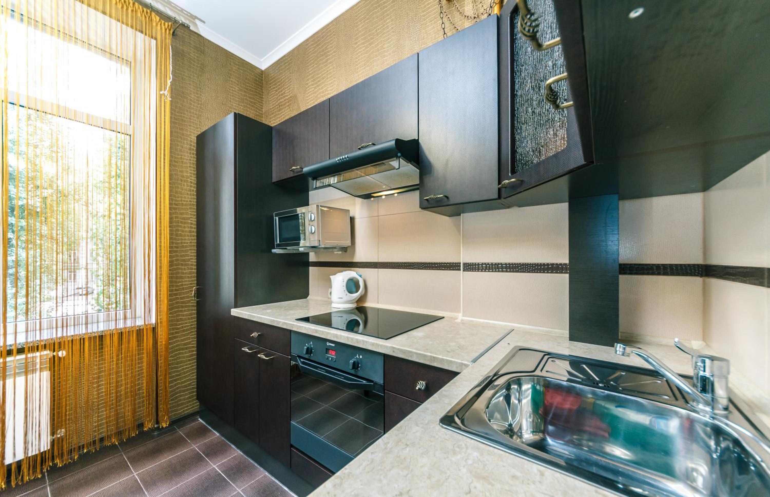Alma Apartments