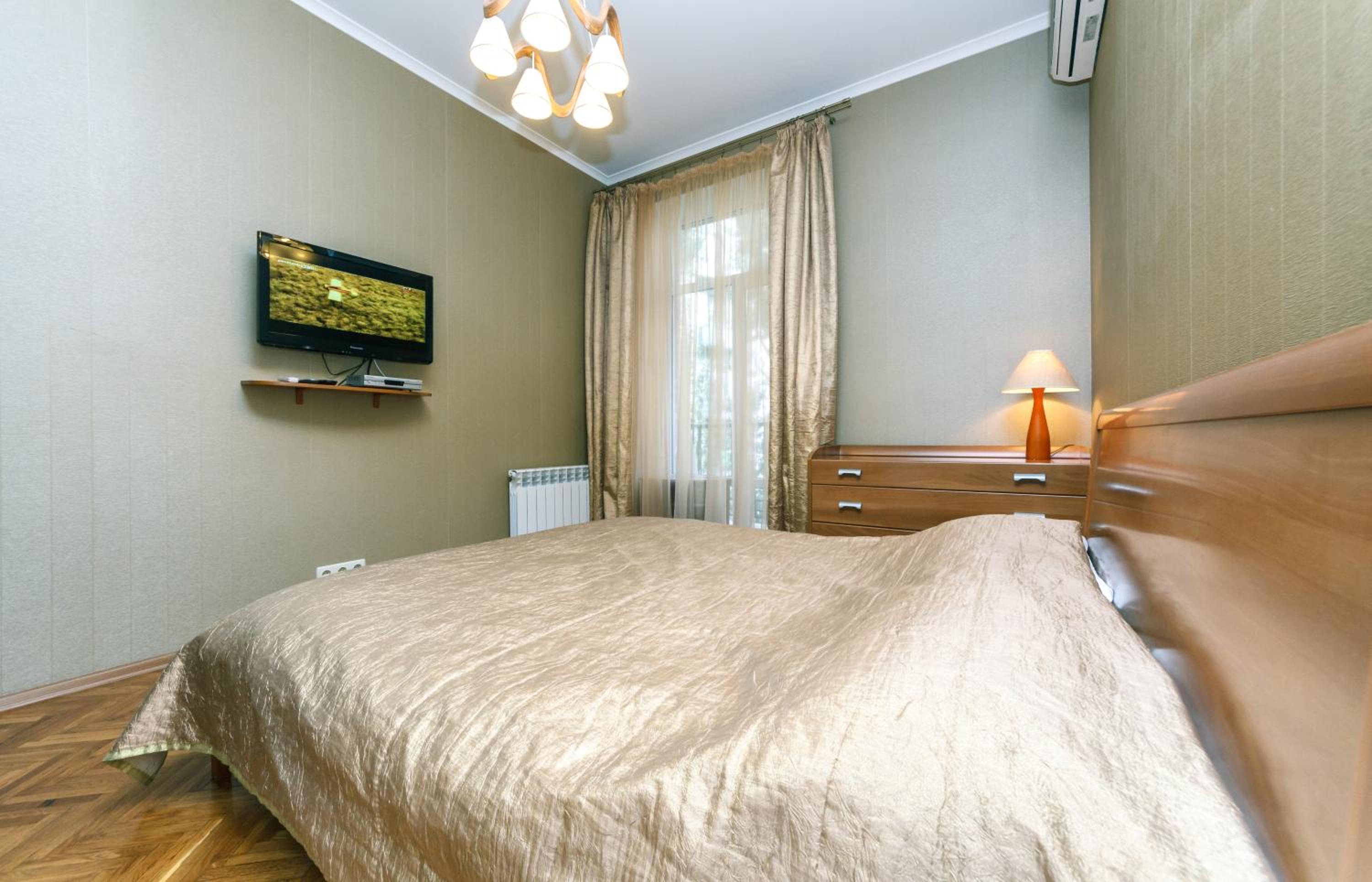 Alma Apartments