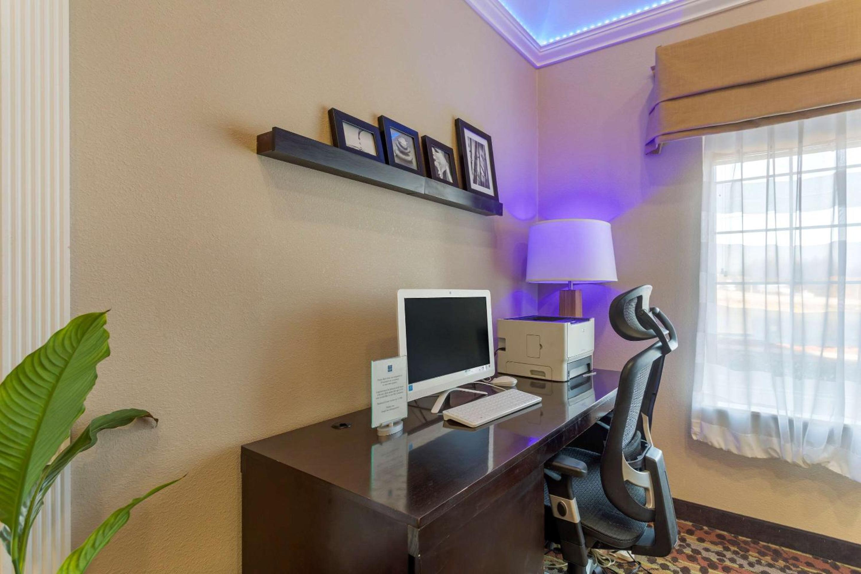 Smyrna Vacations - Sleep Inn Suites Smyrna - Nashville - Property Image 34