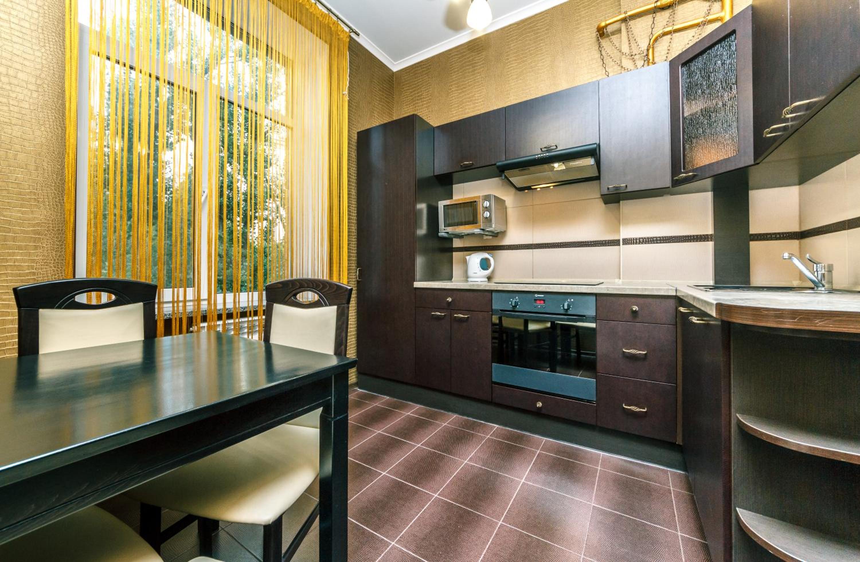 Alma Apartments