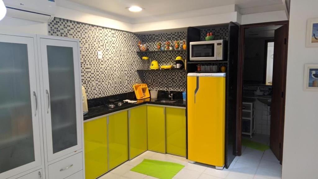 MARUPIARA SUITES- FLAT MURO ALTO
