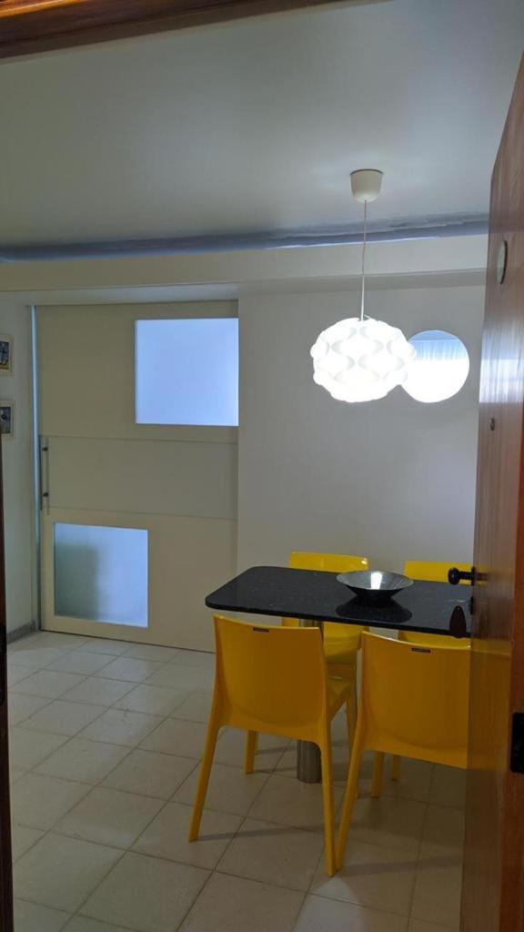 MARUPIARA SUITES- FLAT MURO ALTO