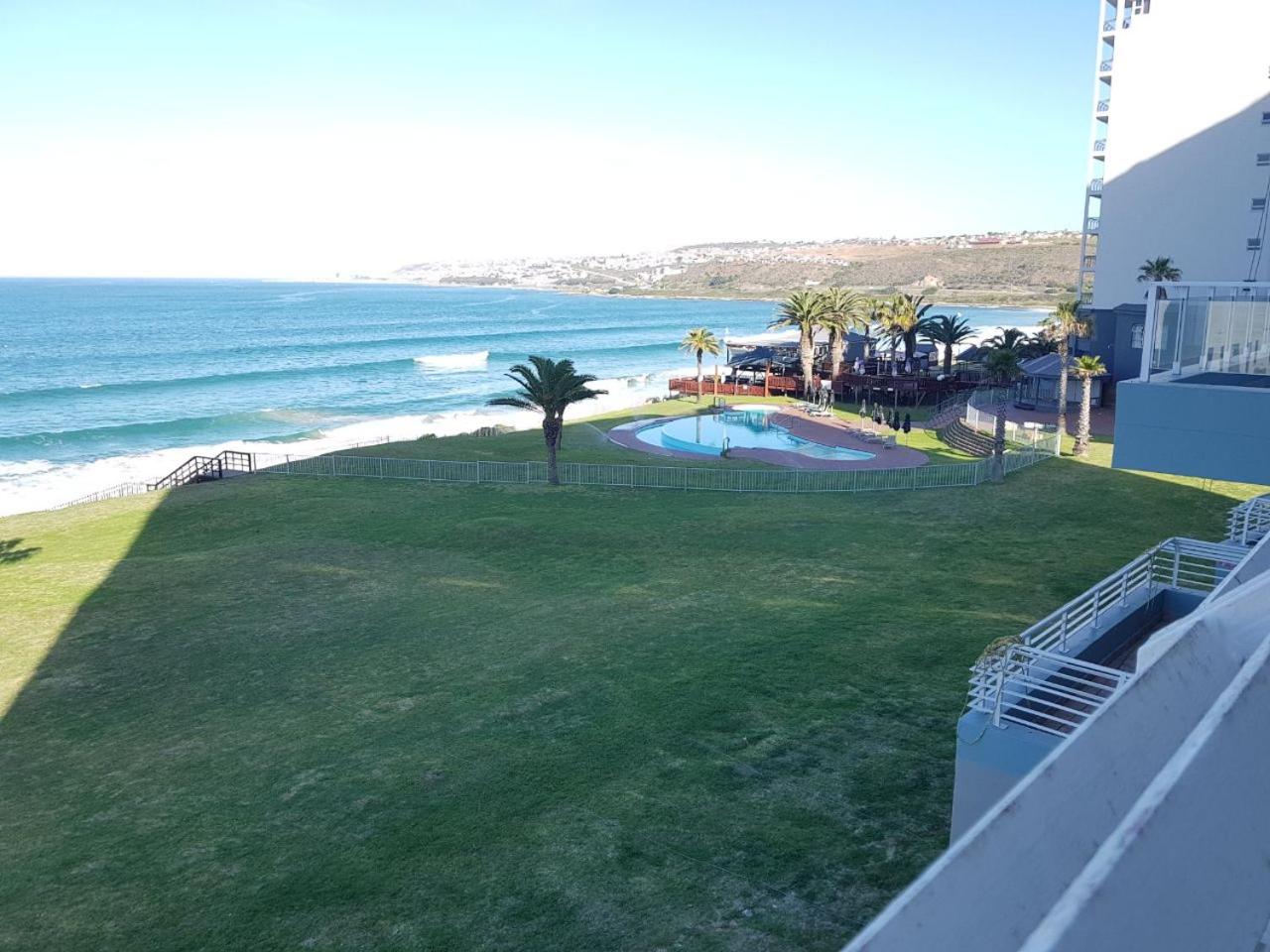 Point Village Accommodation - Ocean Two 12 view 3