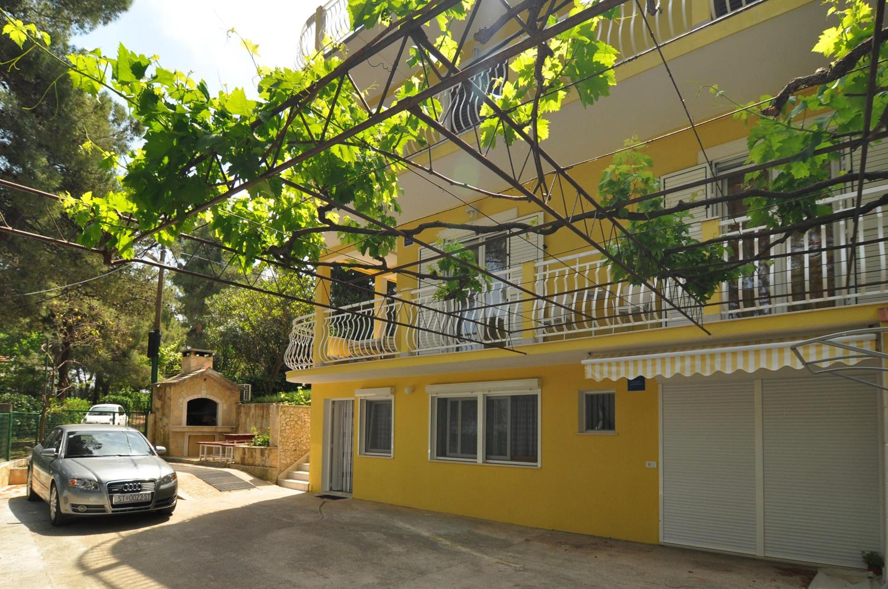 Apartments Tojčić