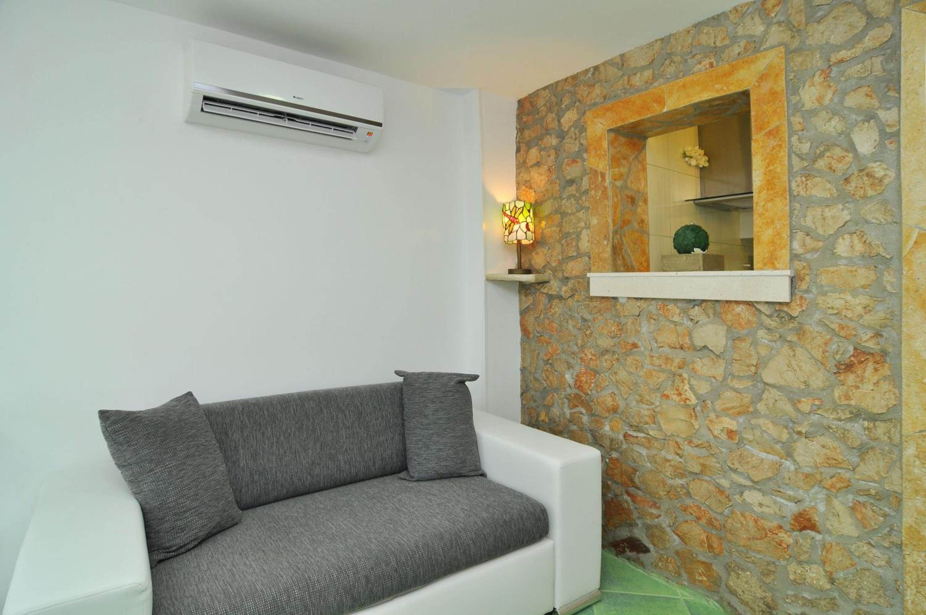 Apartments Tojčić
