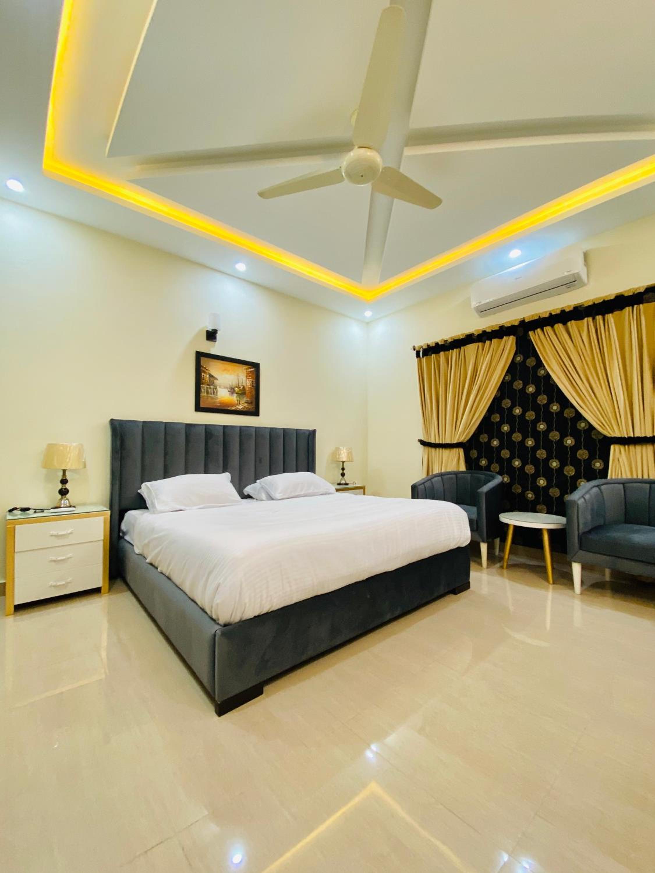 Continental boutique House view 2