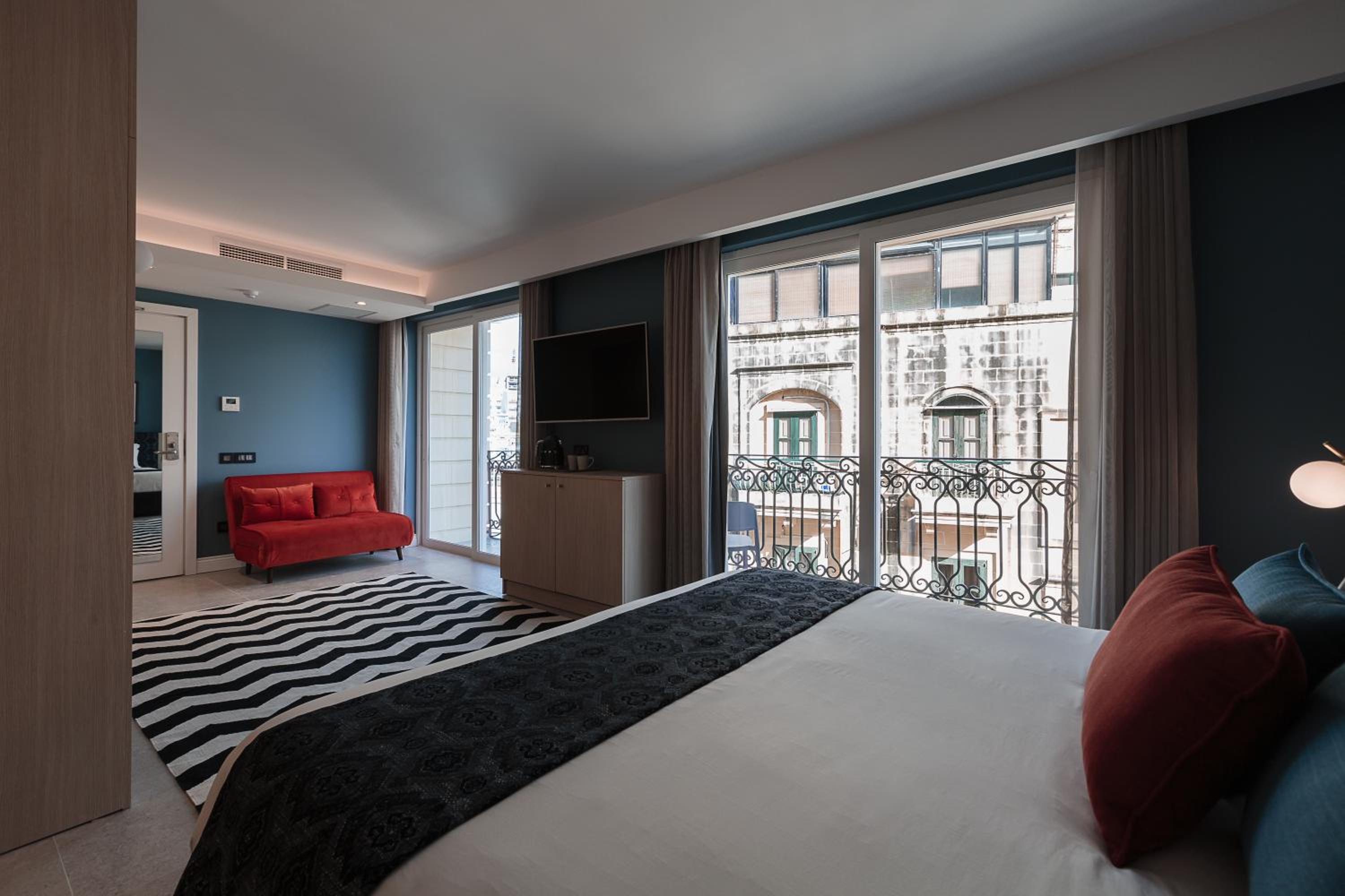 123 MAINSTREET boutique hotel - Property Image 4