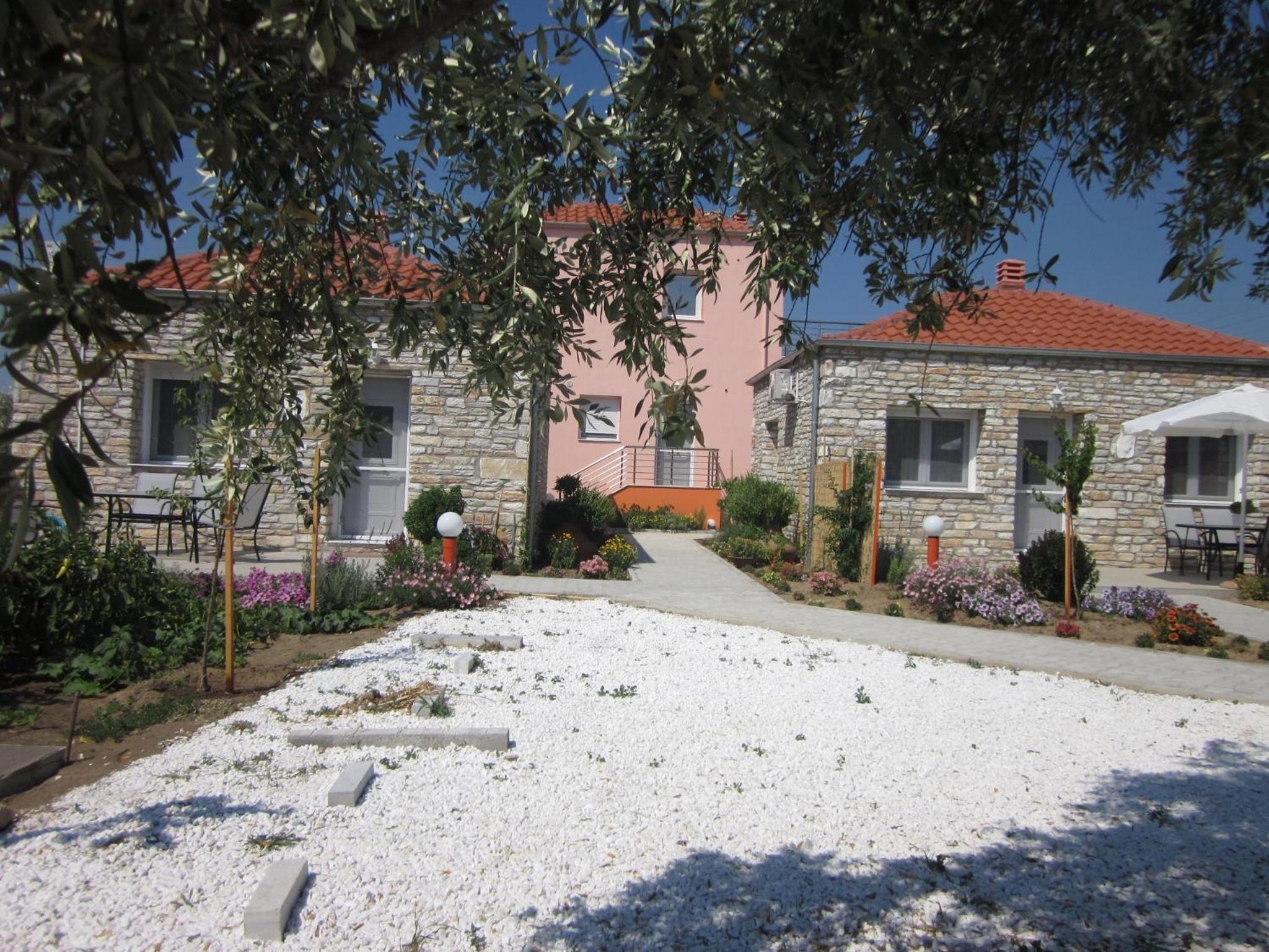 Photo 41