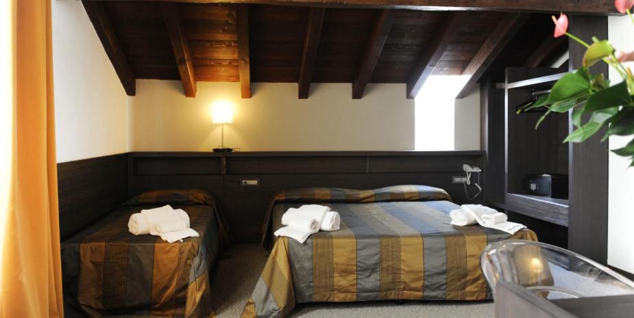 Locanda Sant'Ambrogio view 2