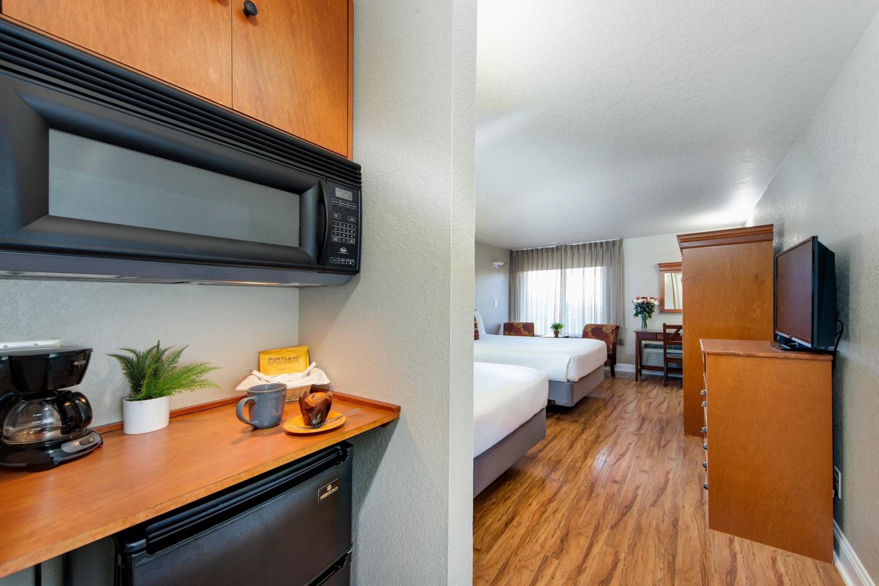Ashland Vacations - Stratford Inn - Property Image 35