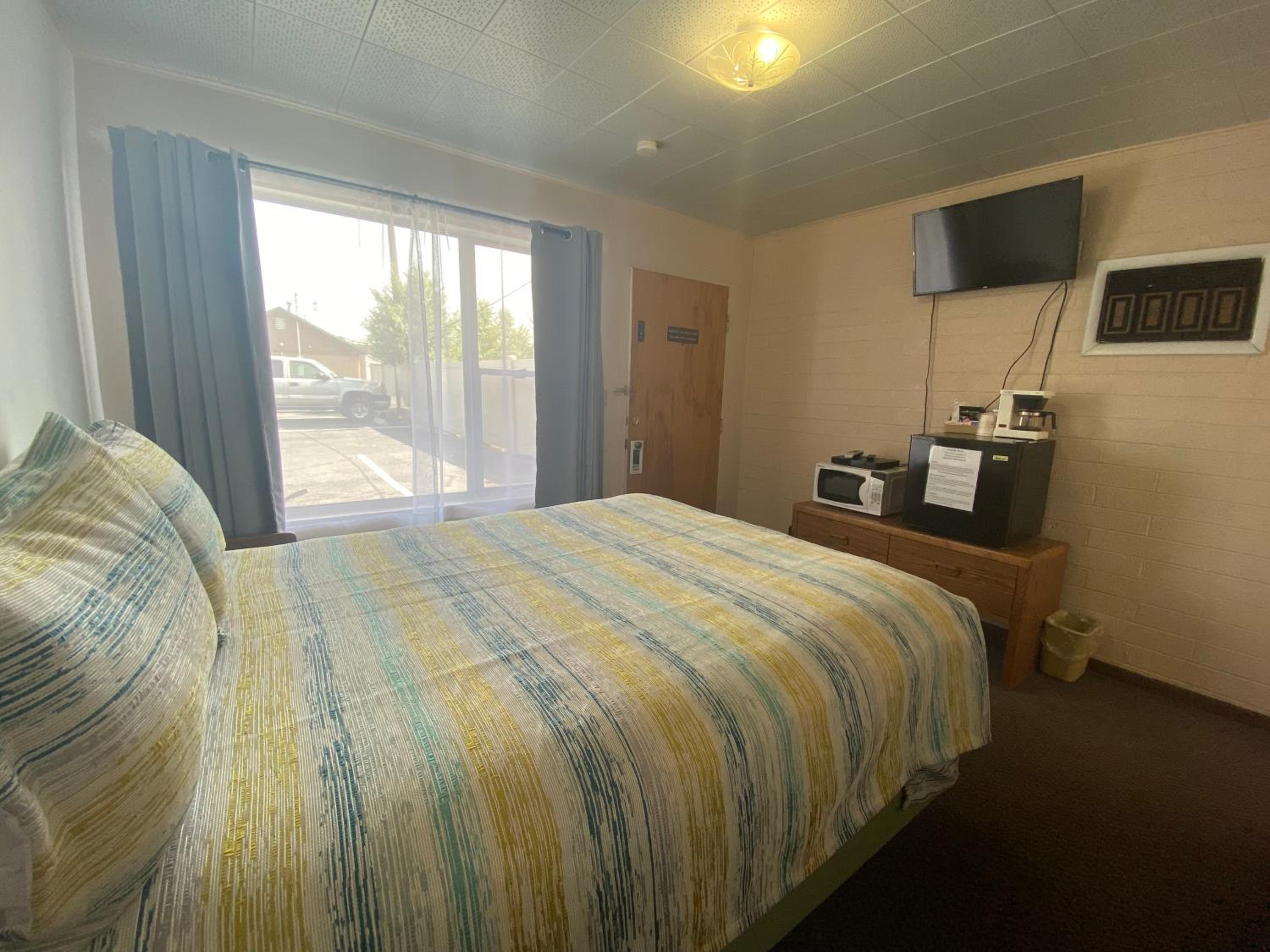 Lamplighter Lodge