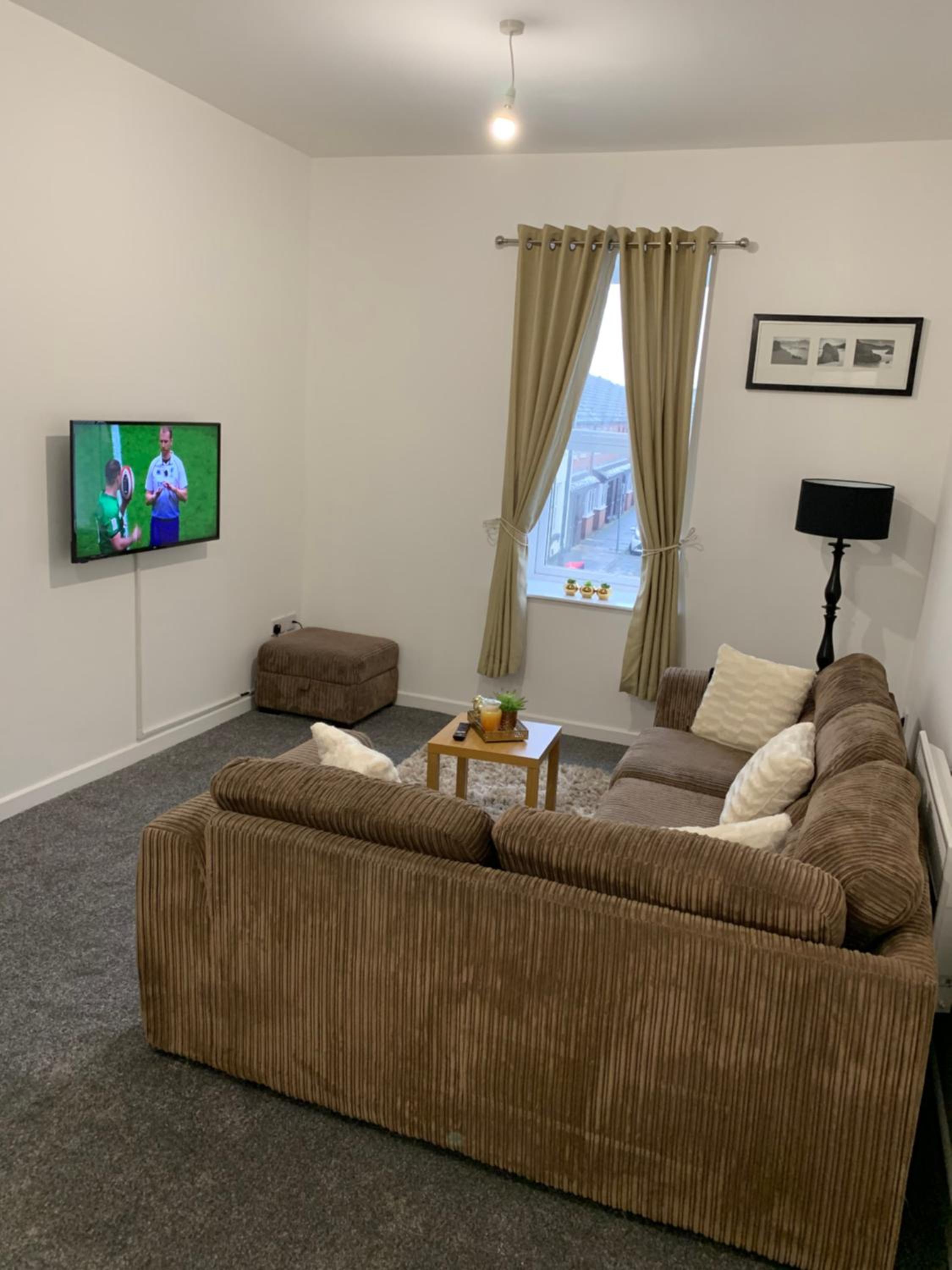 South Shields Vacations - CityViews - Property Image 2