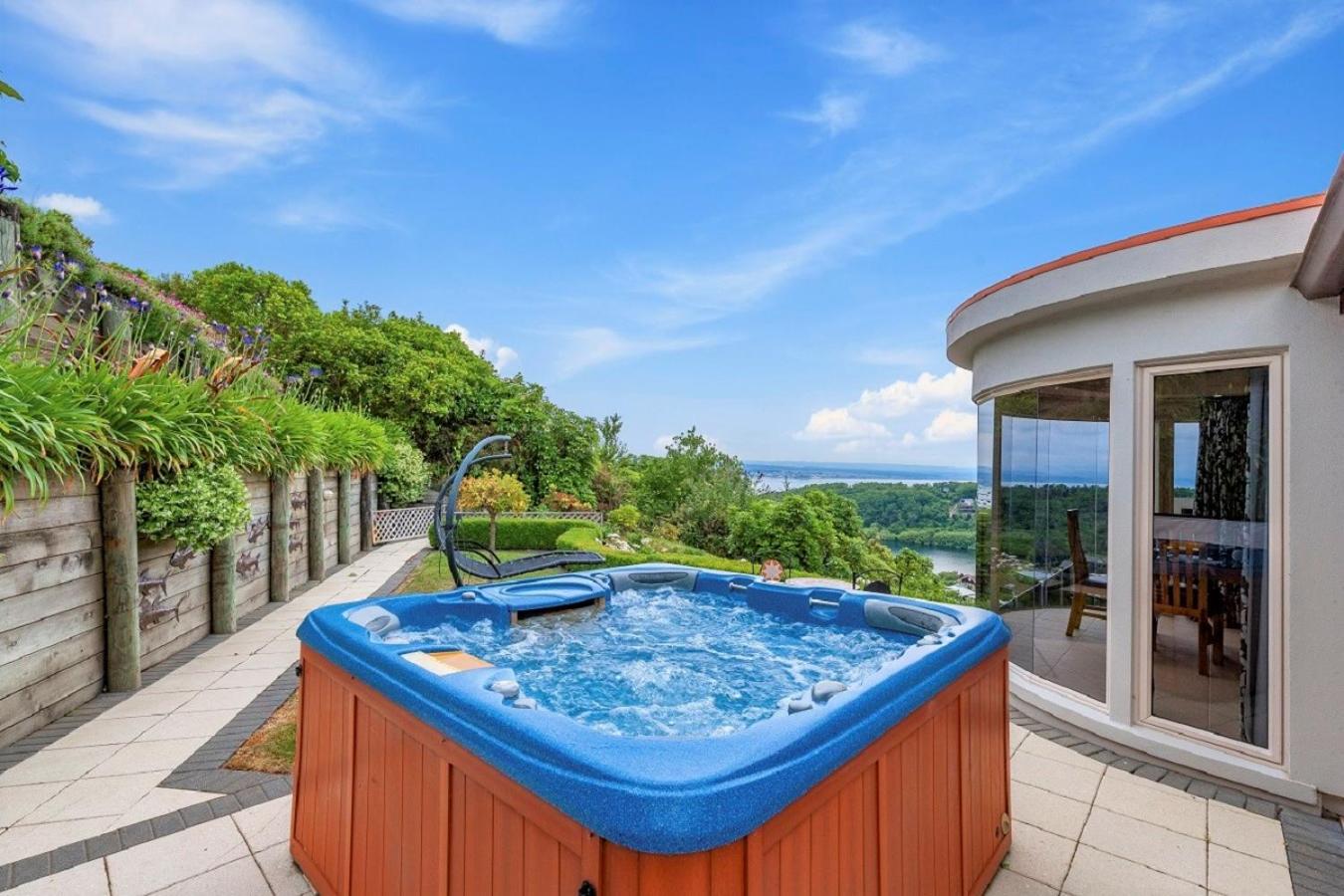 Acacia Waters - Lake Taupo view 4