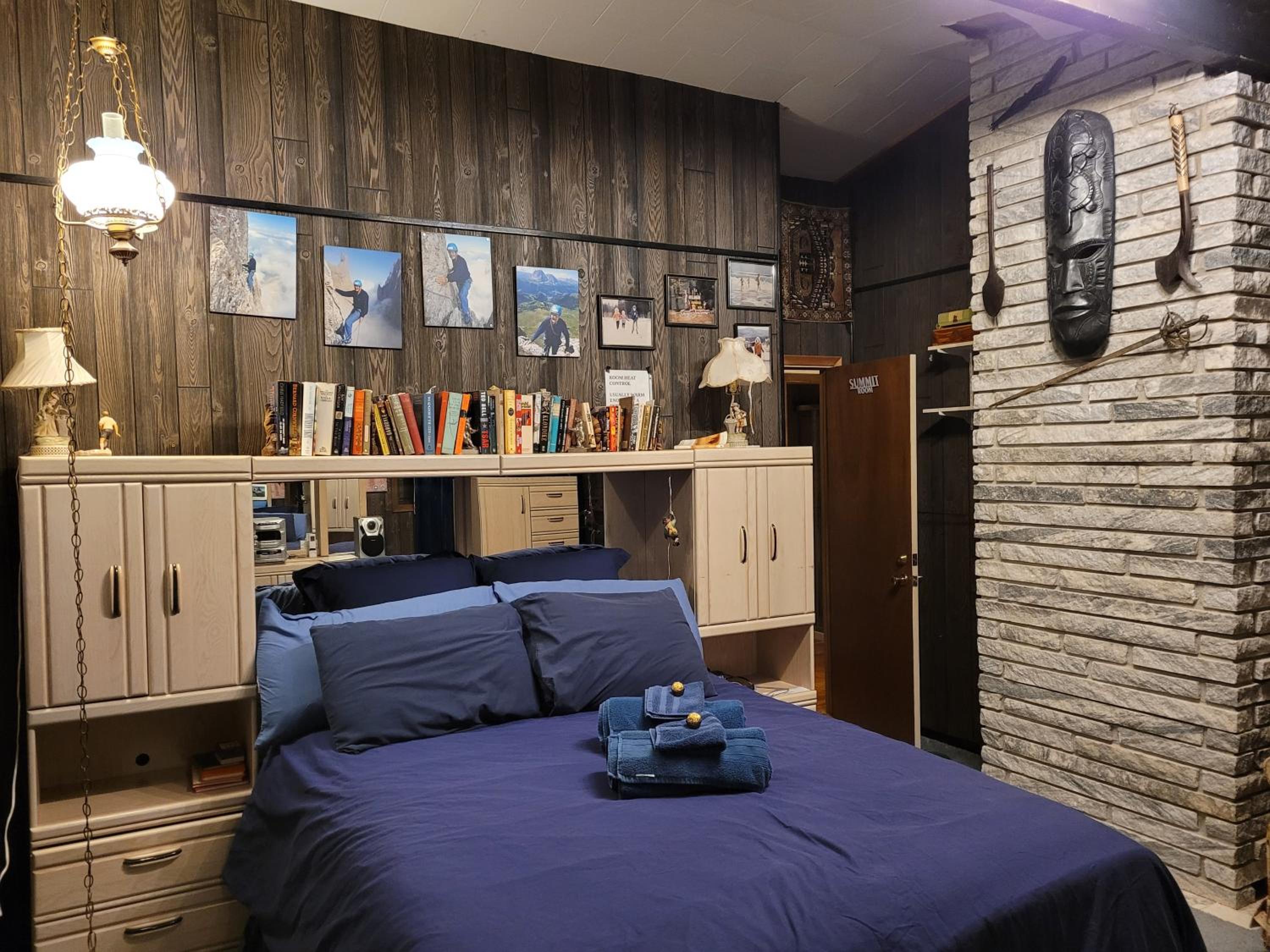 Bowering Lodge