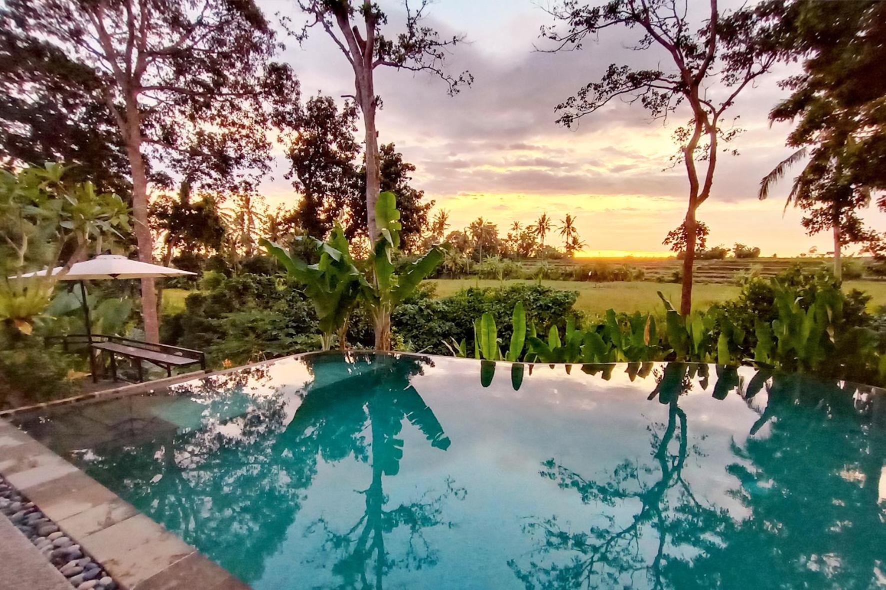 Uma Manyar Sunset Villa view 2