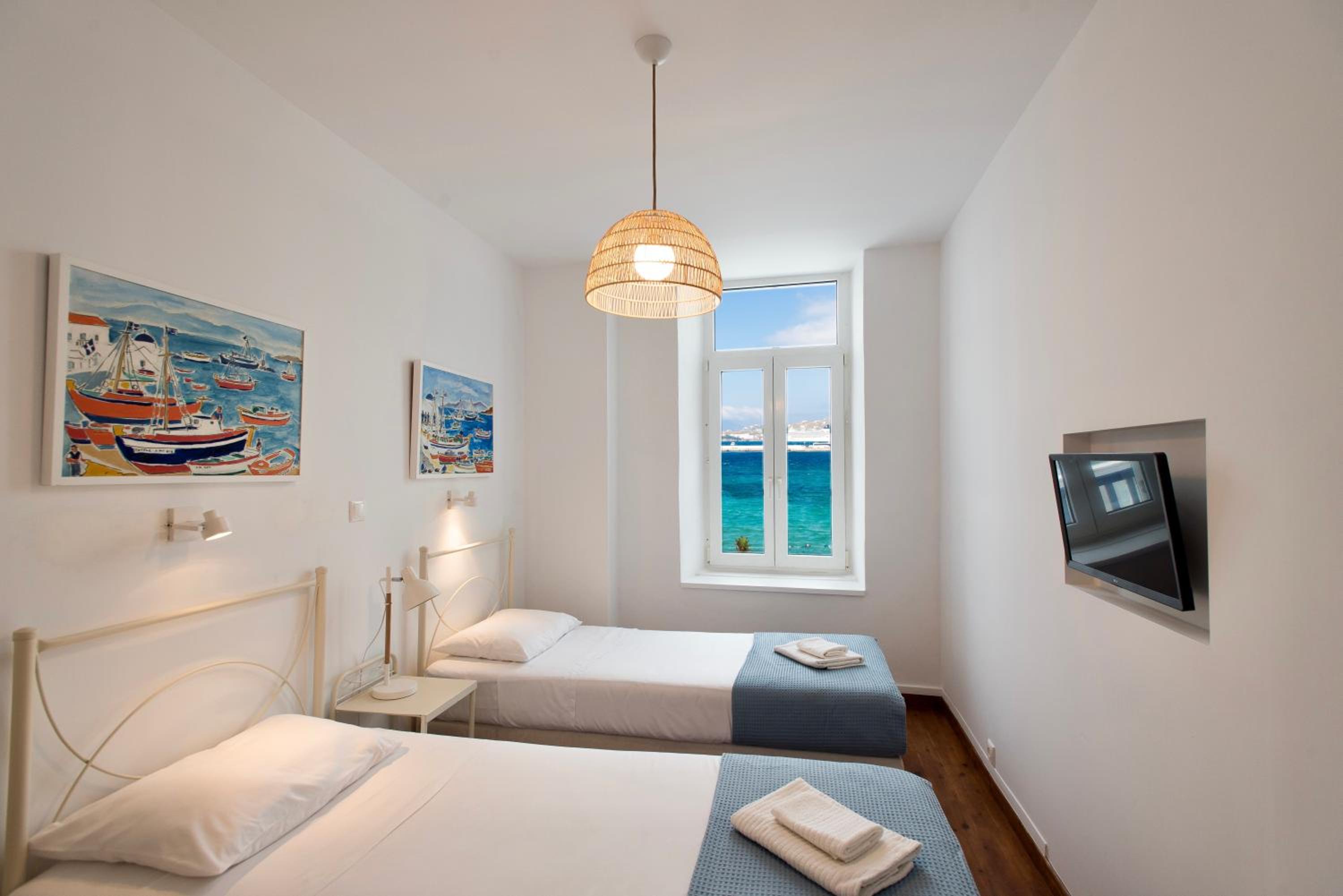 Mykonos Old Harbor Front Suite with Balcony view 2