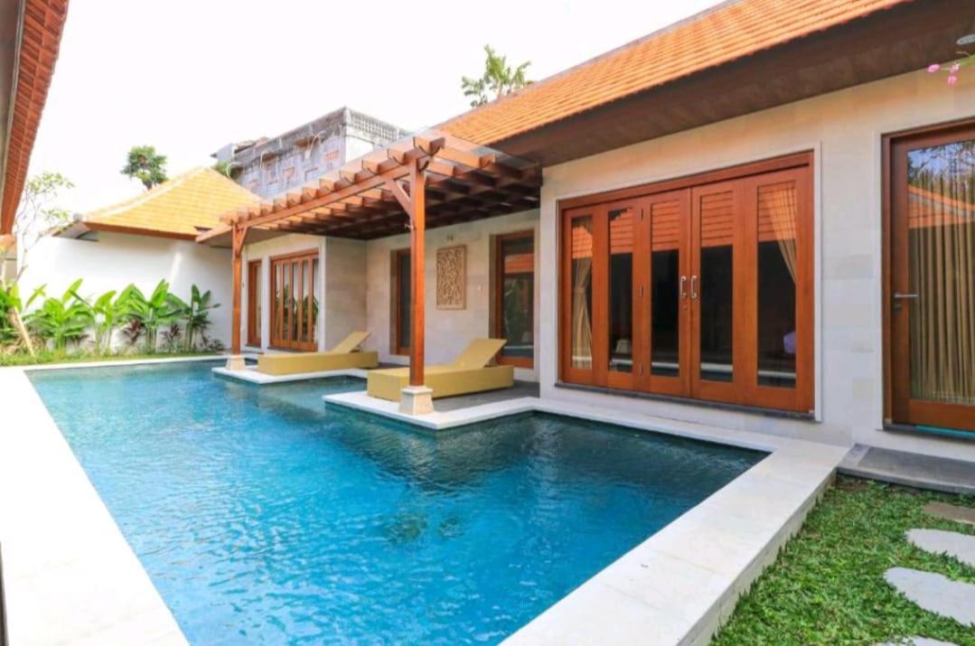 Three Brothers Bali Legian Bungalows & Villas
