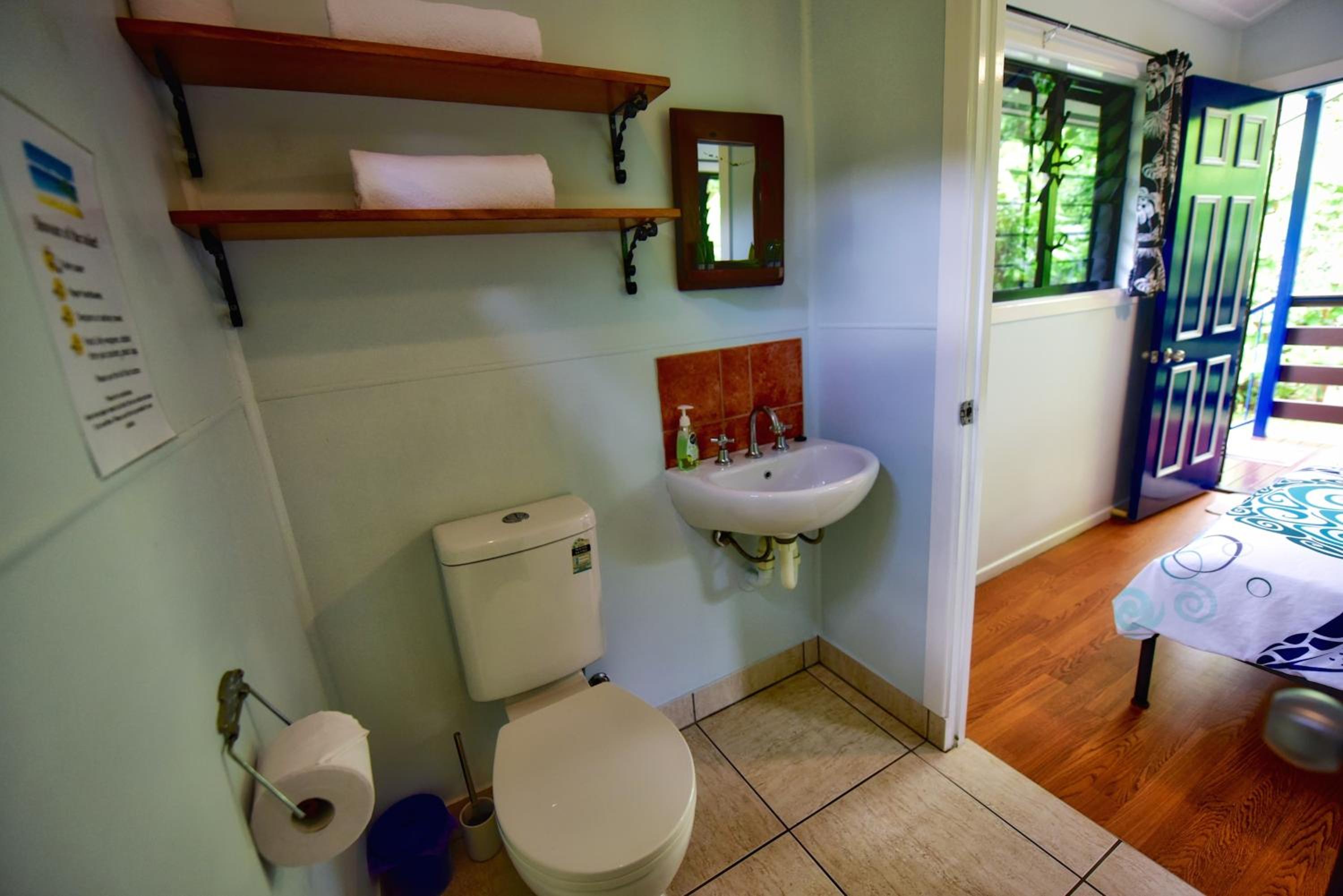 Thornton Beach Bungalows Daintree