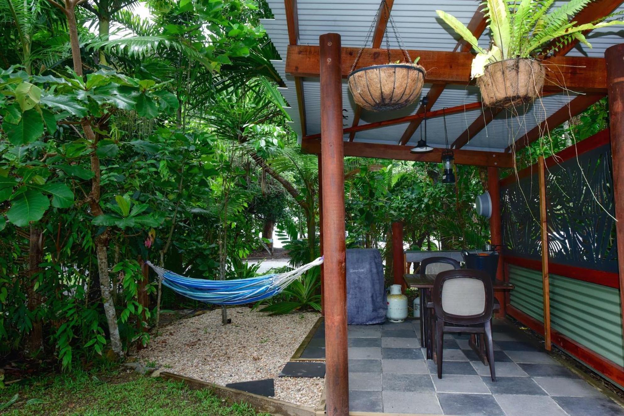 Thornton Beach Bungalows Daintree